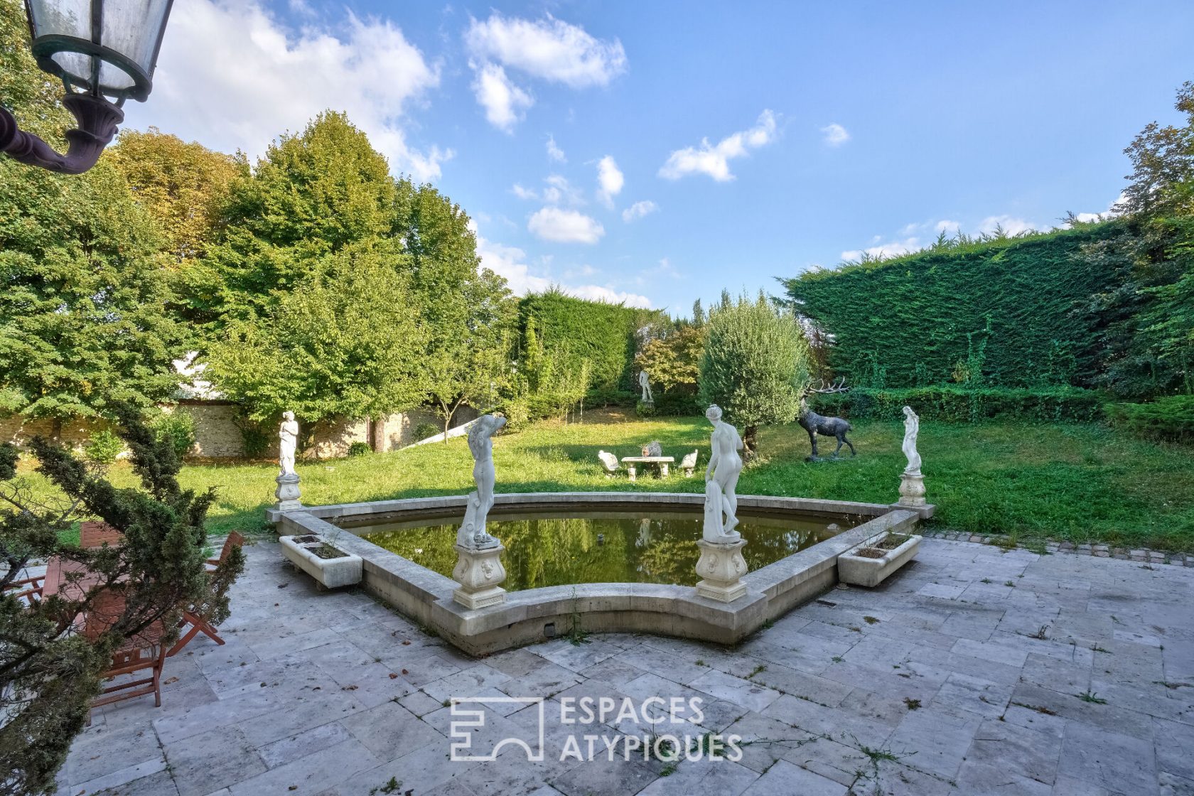 Private mansion 92