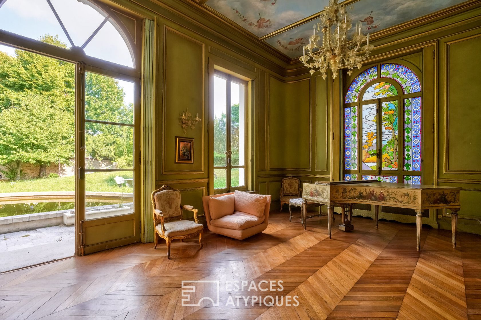 Private mansion 92
