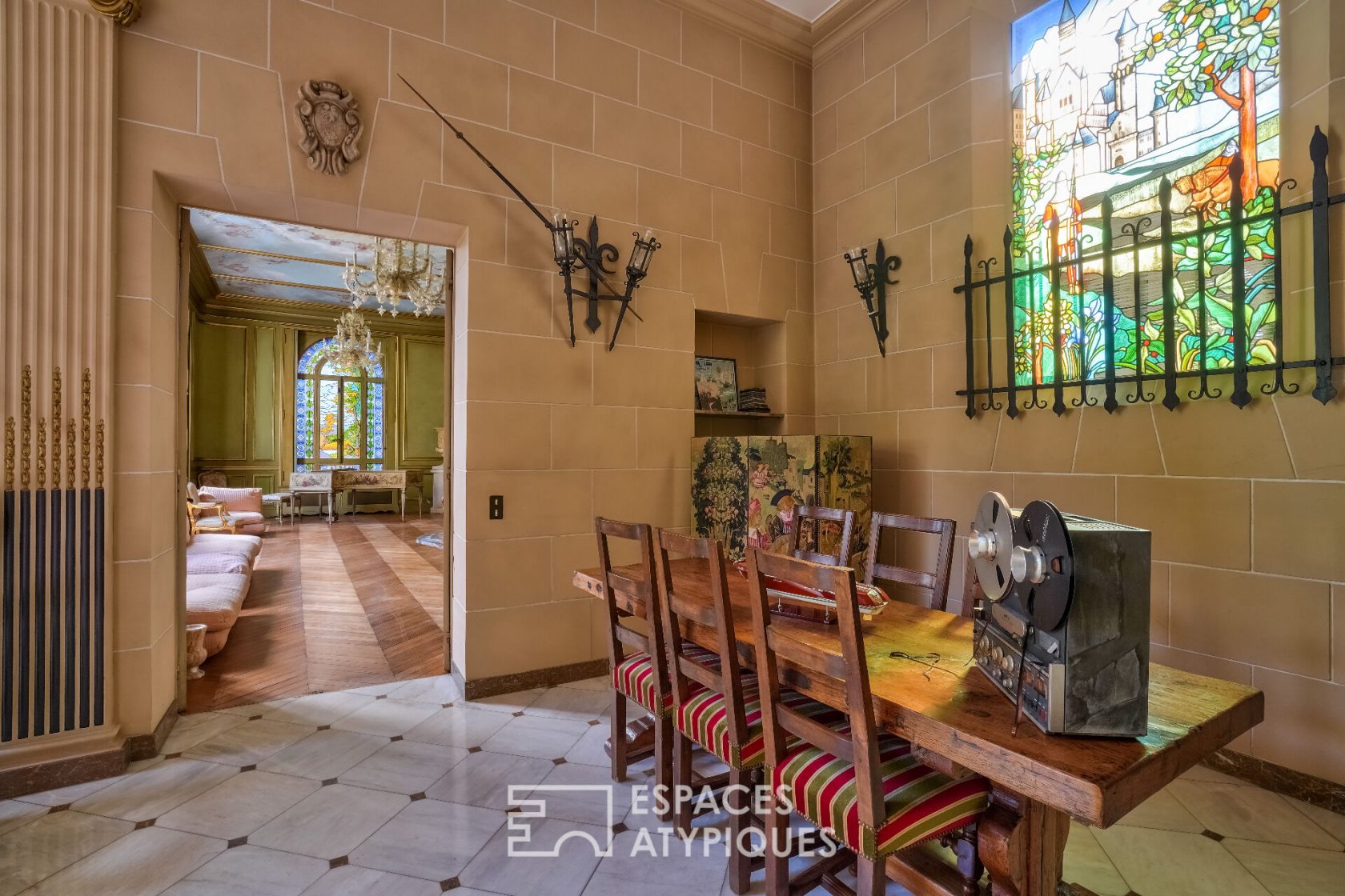 Private mansion 92