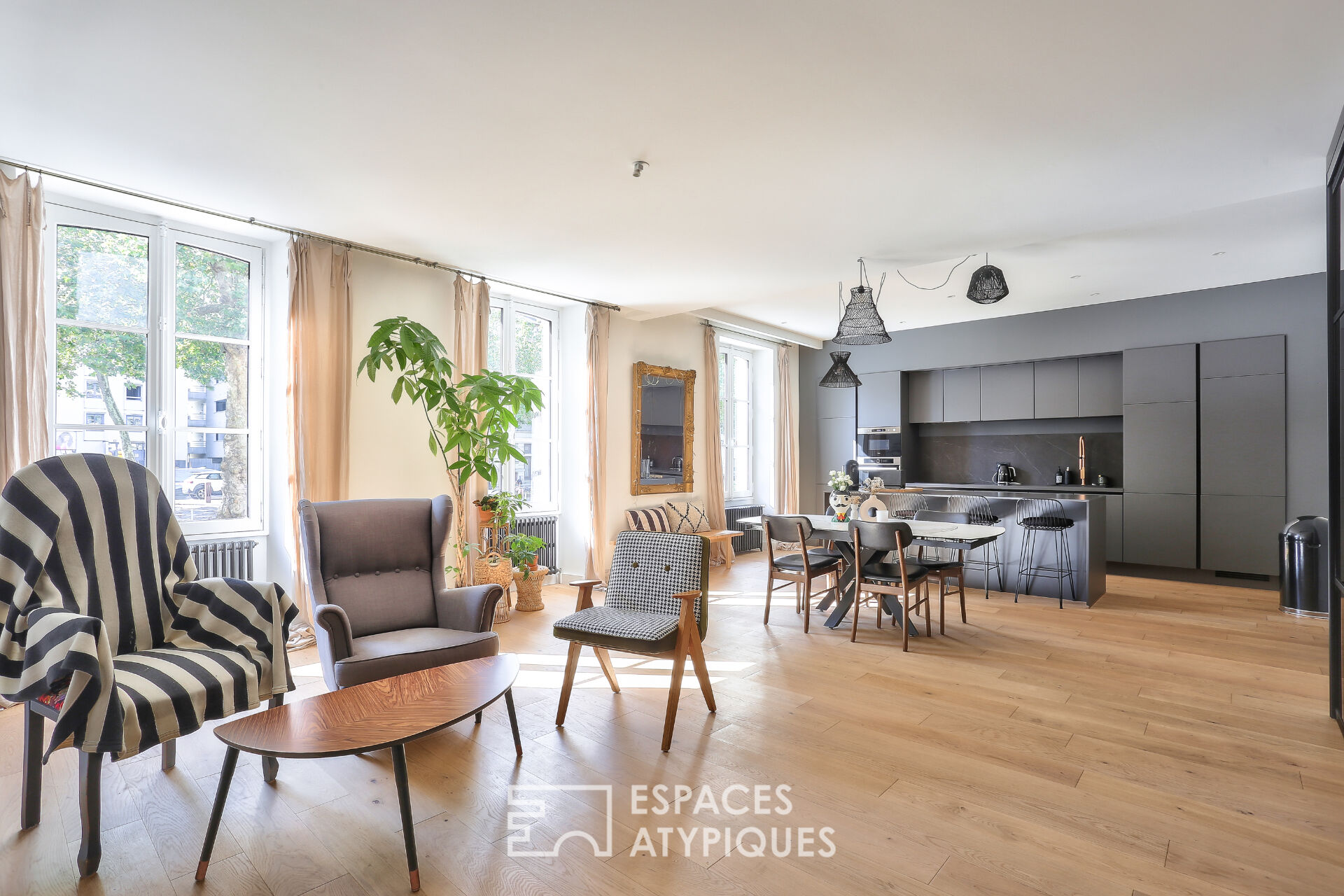 Apartment Rennes à RENNES réf. 1647 Espaces Atypiques Repérage