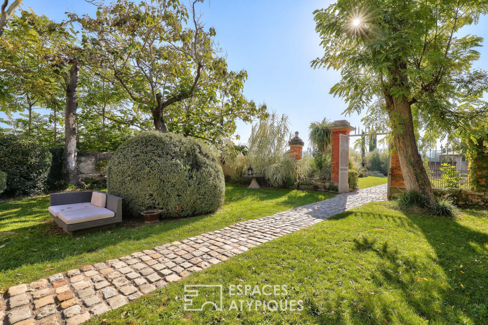 The Provencal farmhouse