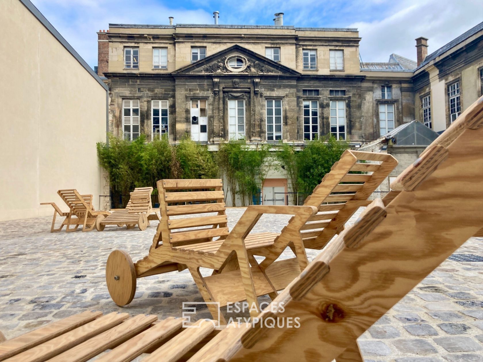 18th century neoclassical palace