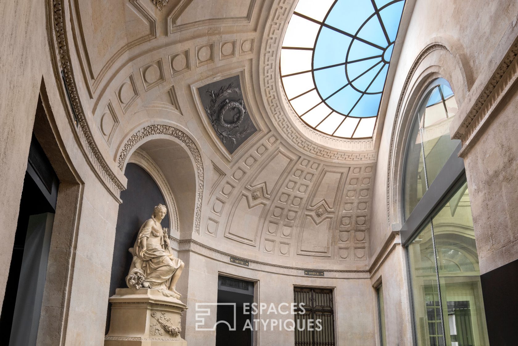 18th century neoclassical palace
