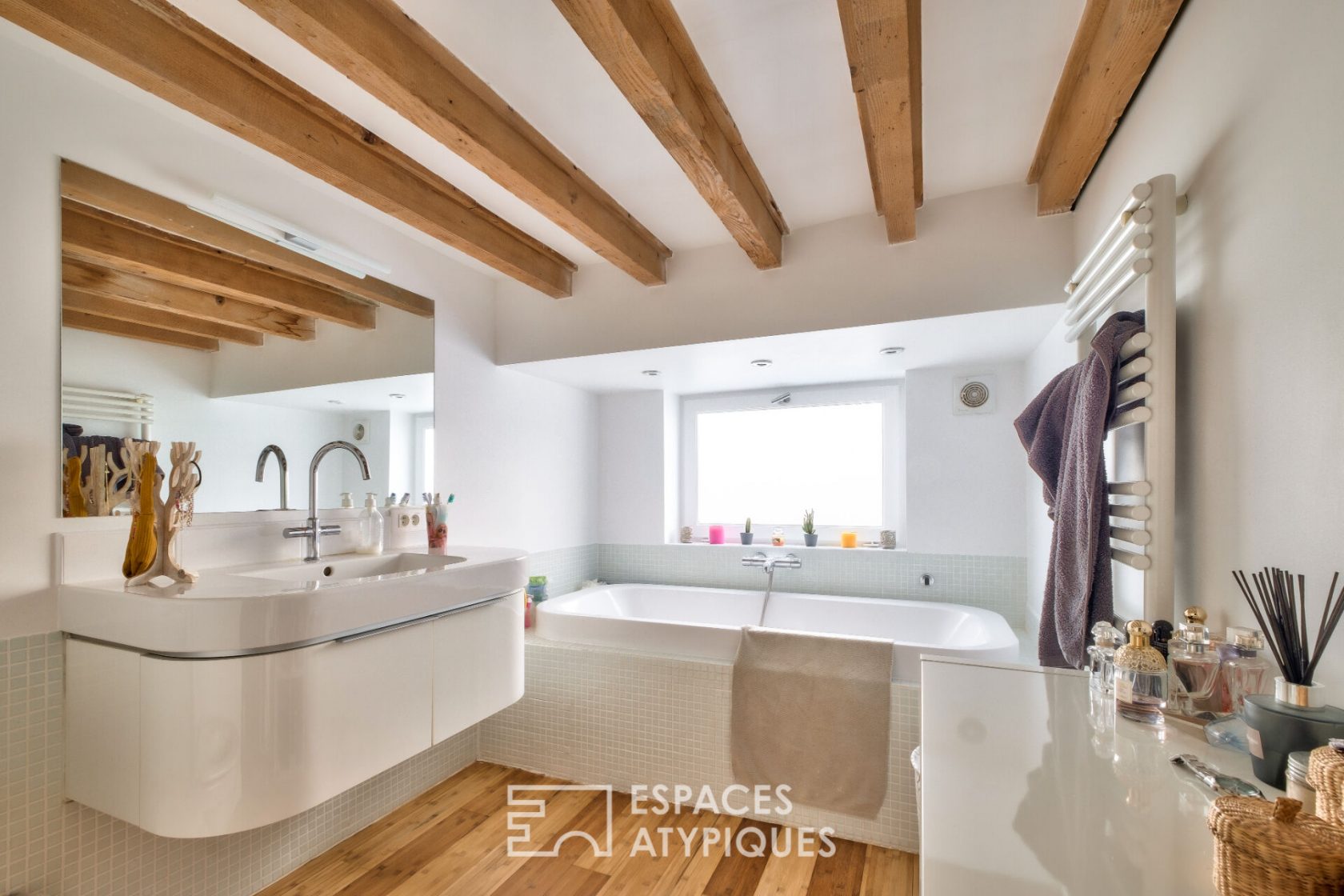 Loft frame with its exposed beams