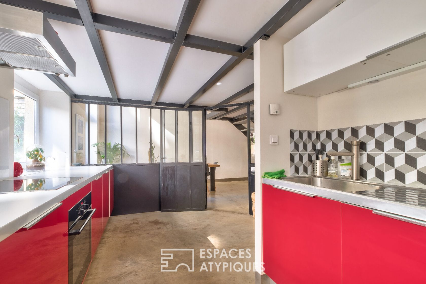 Loft frame with its exposed beams