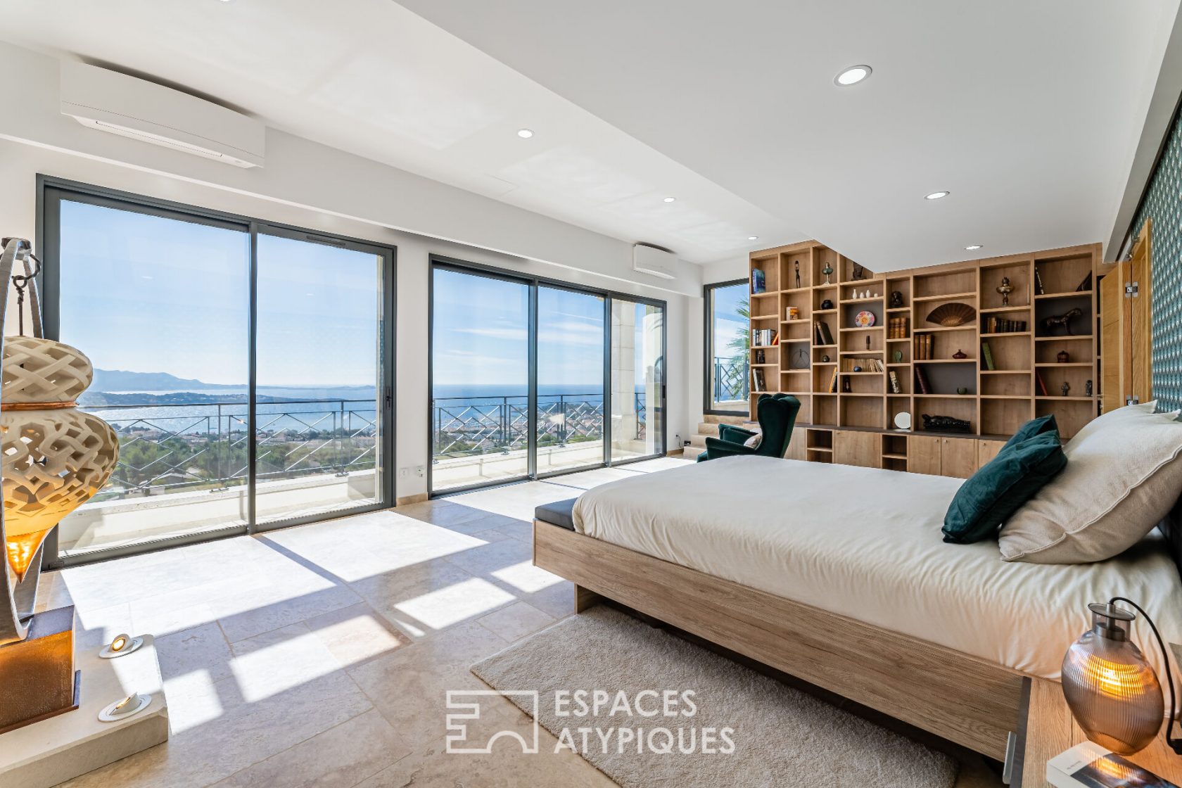 Villa incroyable avec vue mer