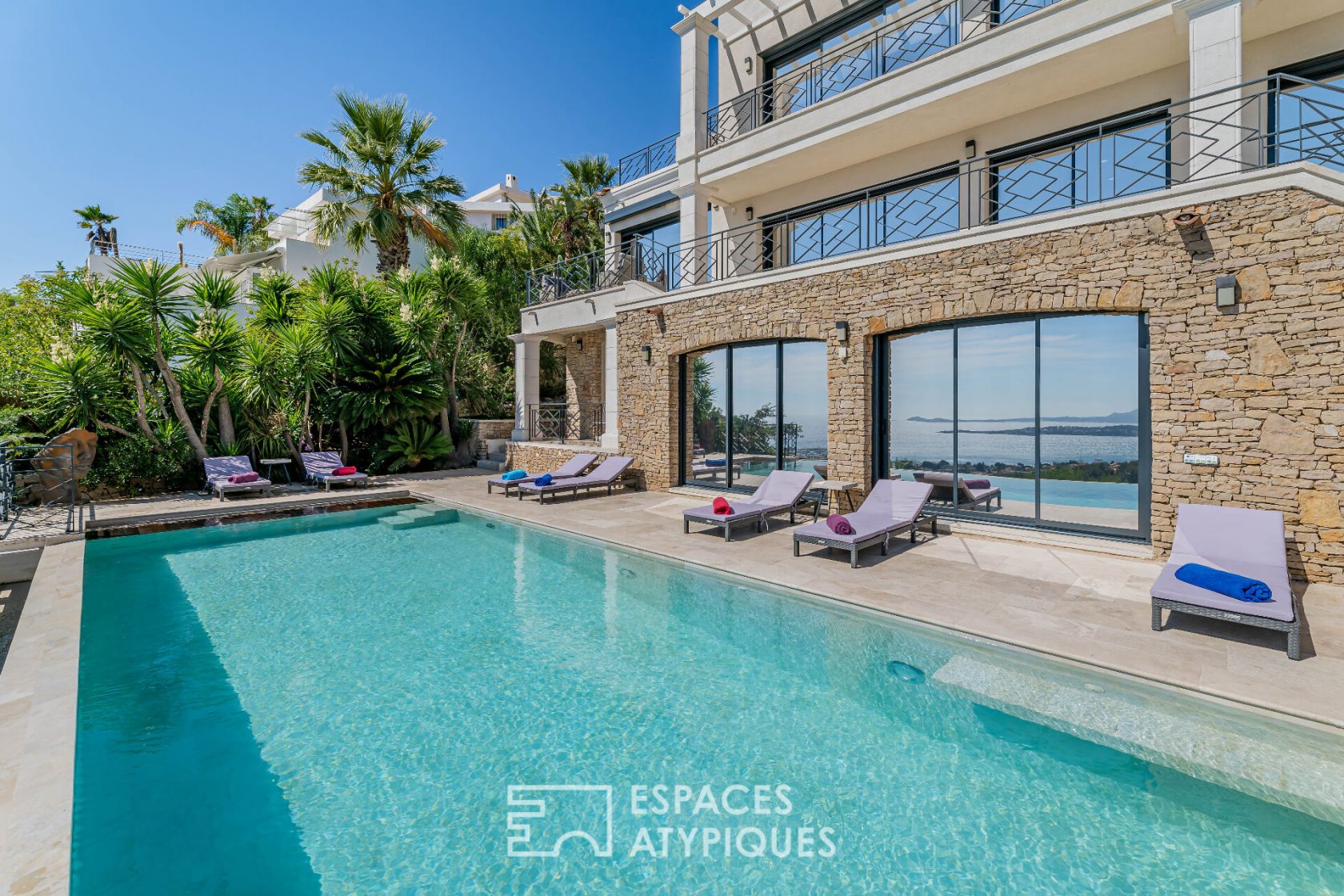 Villa incroyable avec vue mer