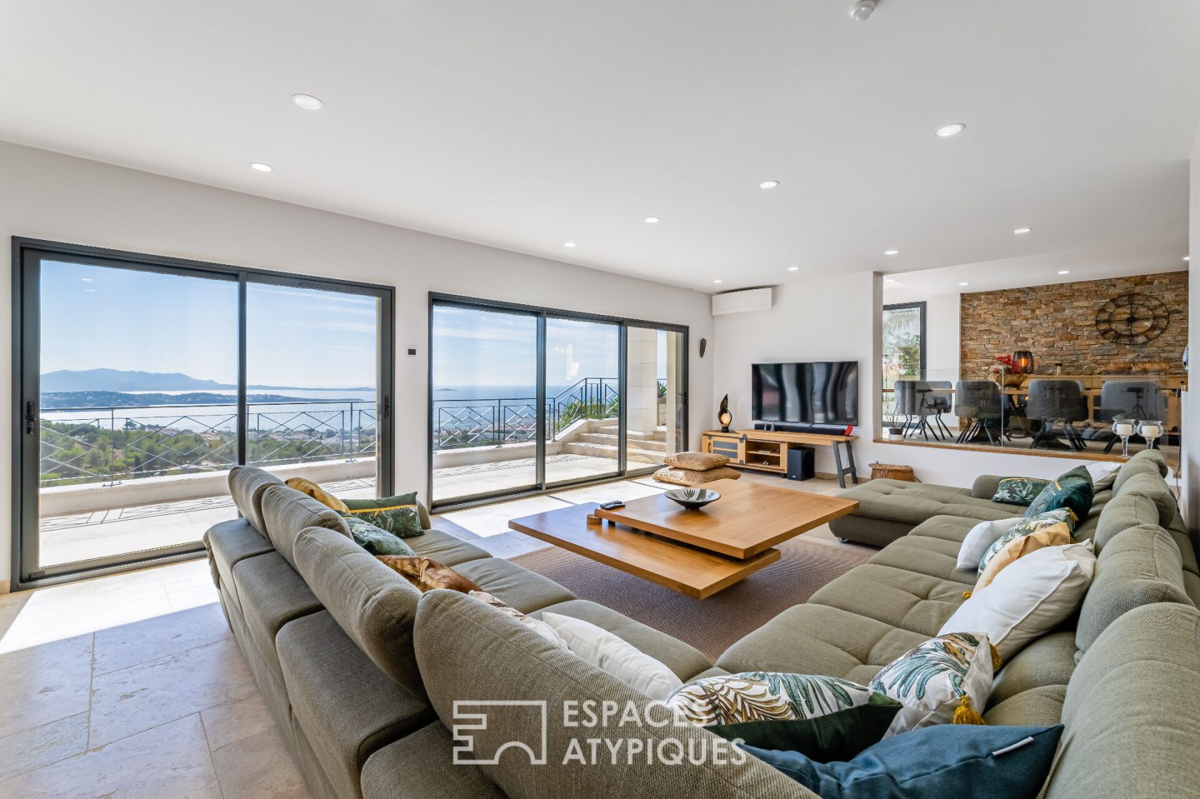 Villa incroyable avec vue mer