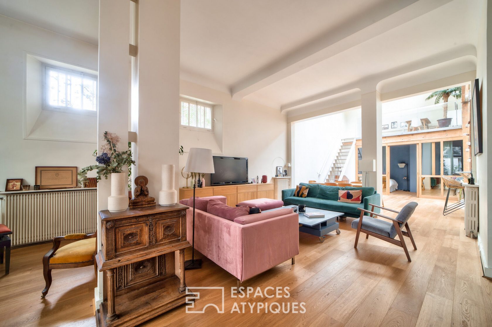 Loft house under glass 92