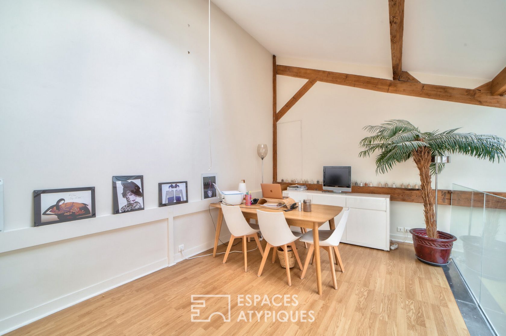 Loft house under glass 92