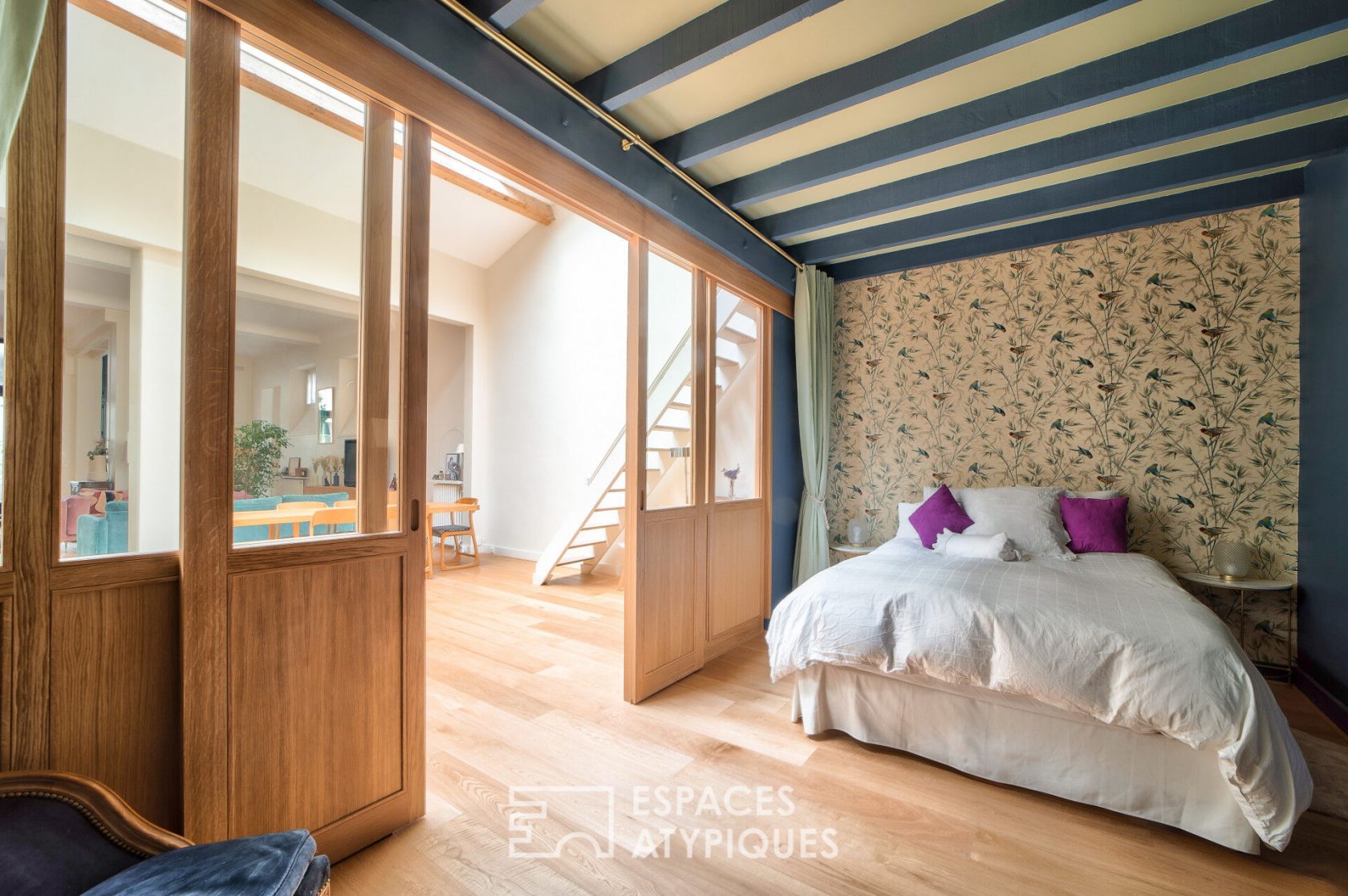 Loft house under glass 92