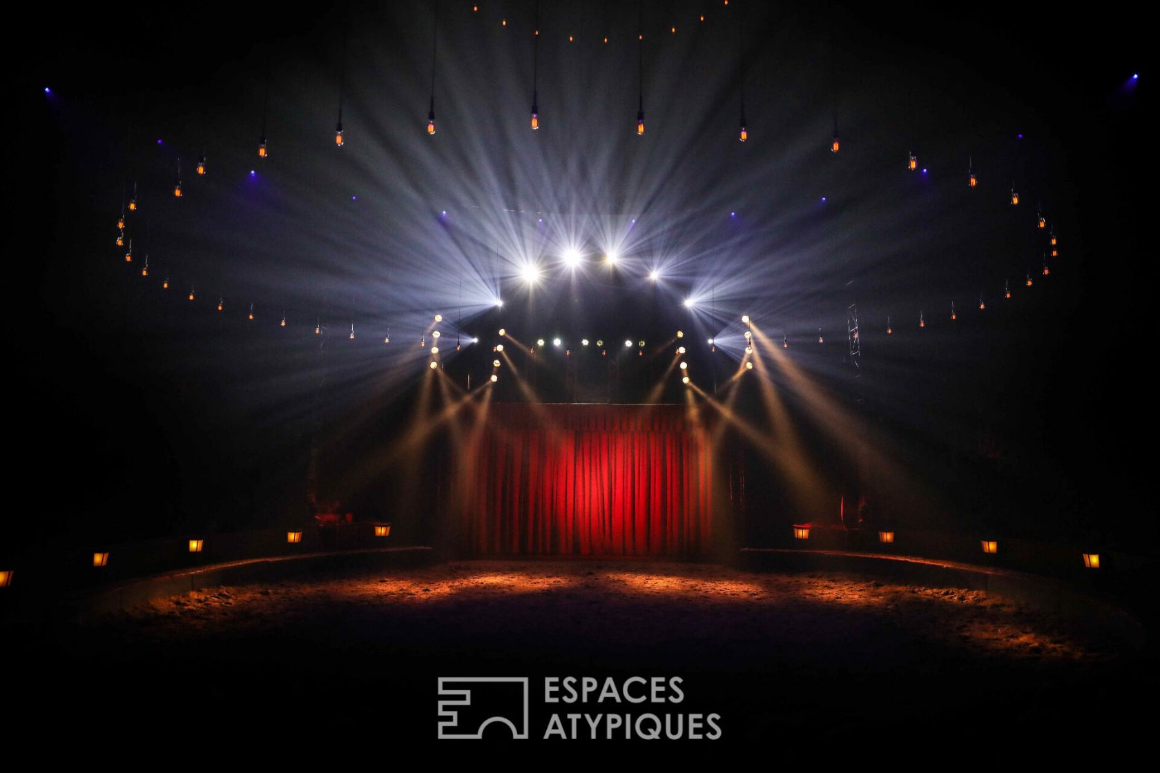 Circus decor