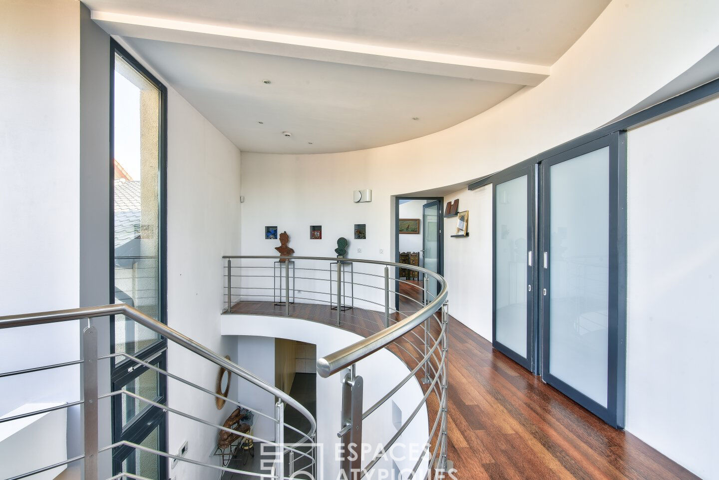 Villa d’architecte avec son dôme en verrière