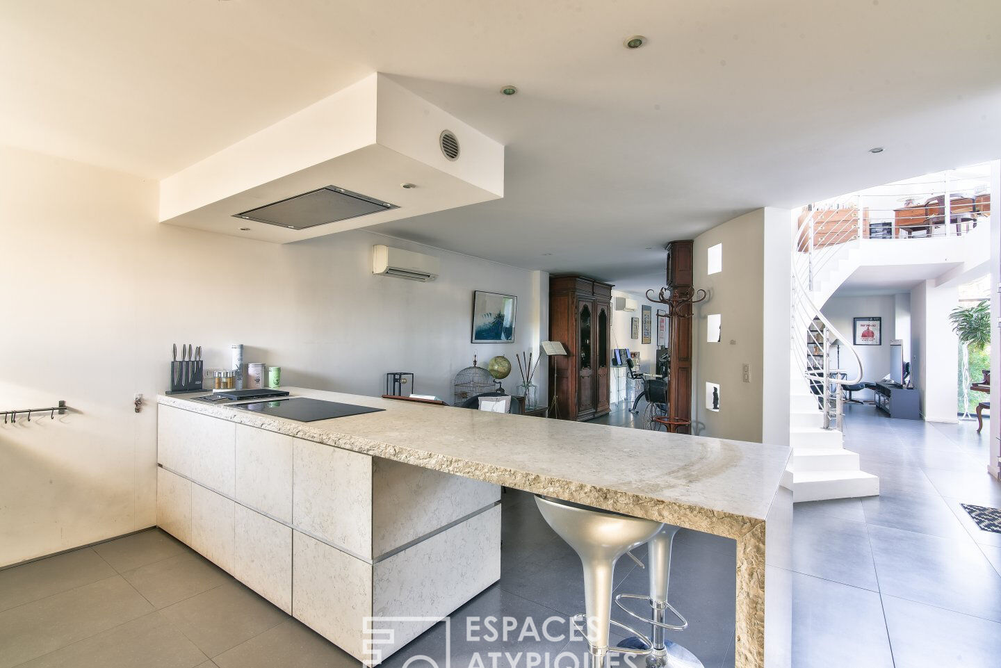 Villa d’architecte avec son dôme en verrière