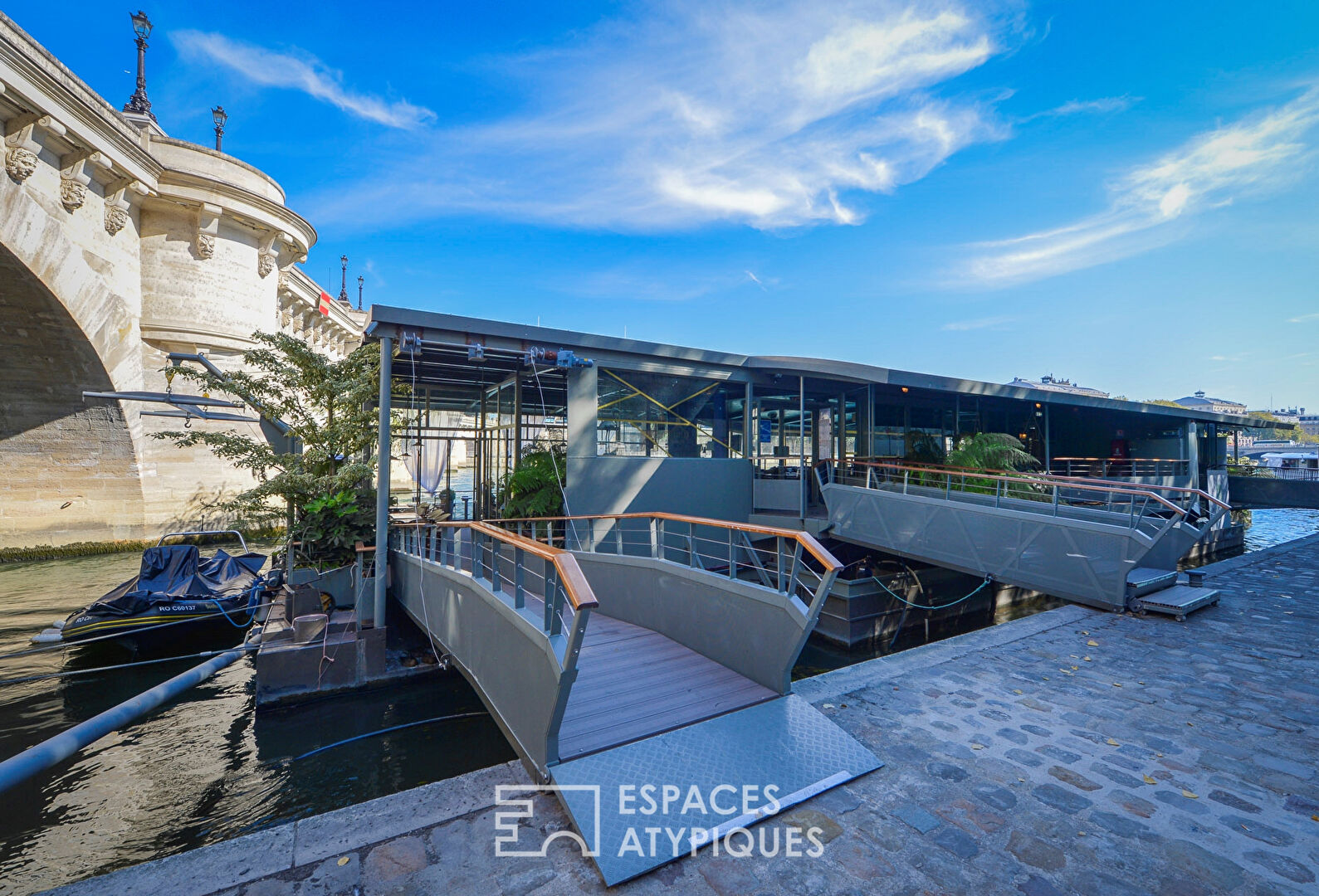 The spaces of the Seine