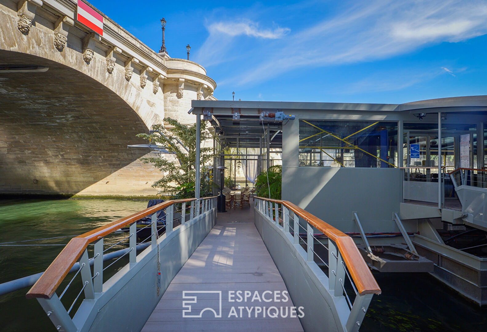 The spaces of the Seine