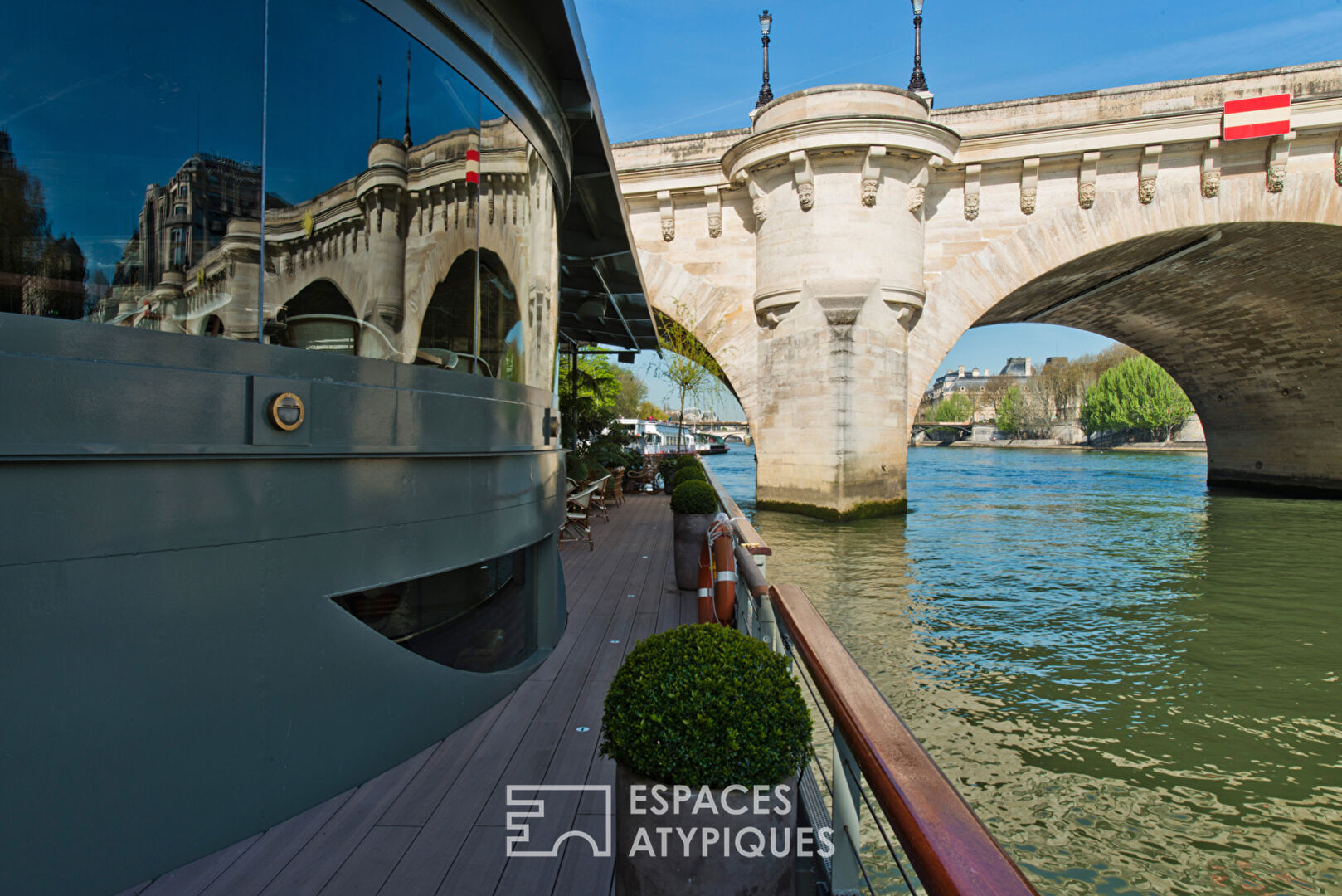 The spaces of the Seine