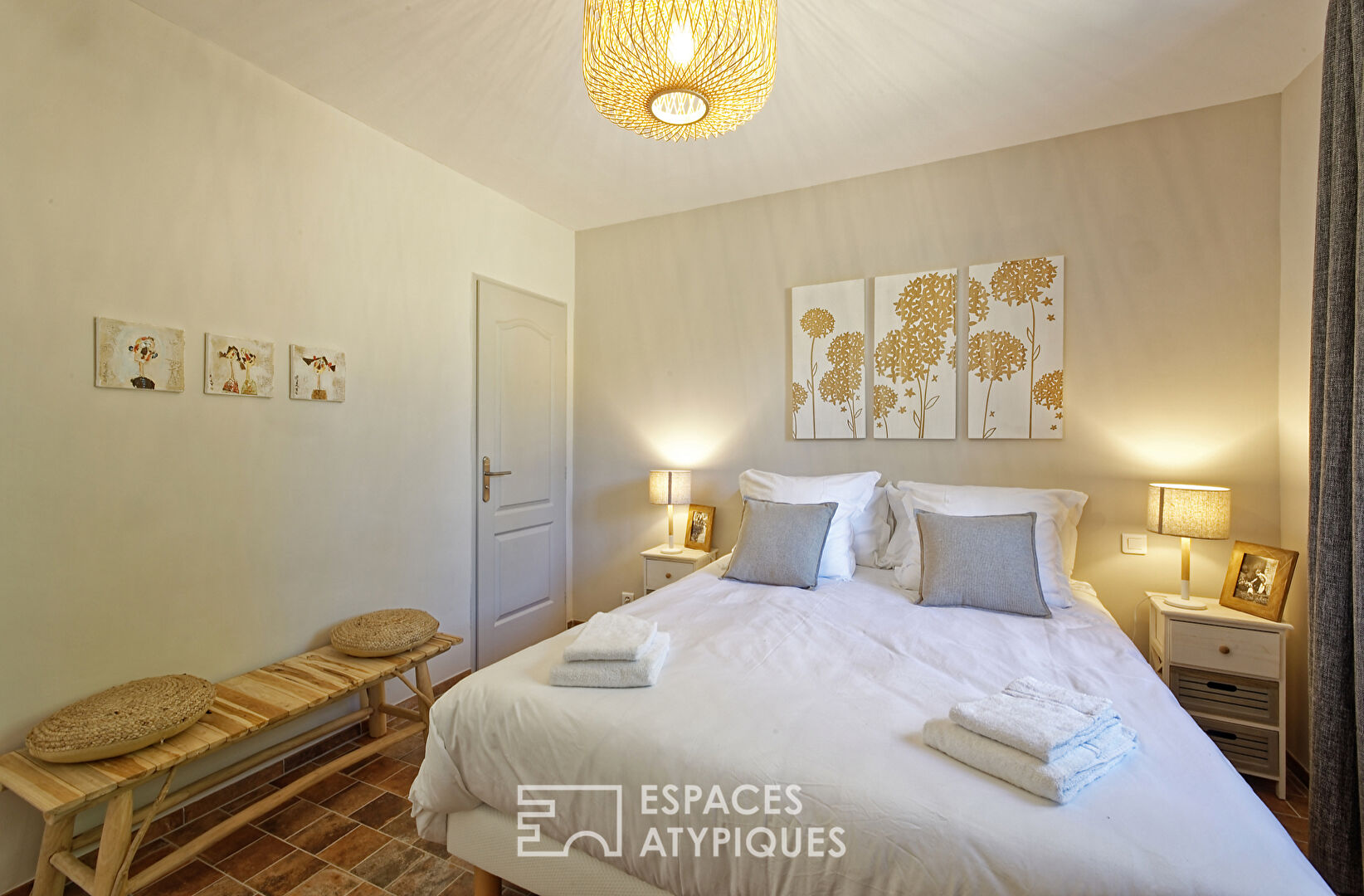 Provencal domain full of charm