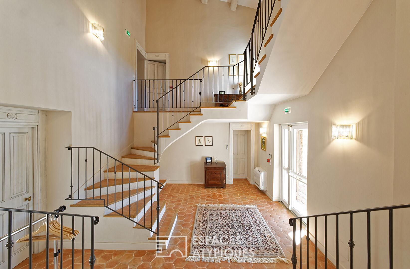 Provencal domain full of charm