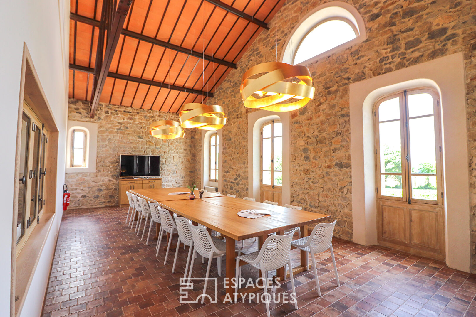 Provencal domain full of charm
