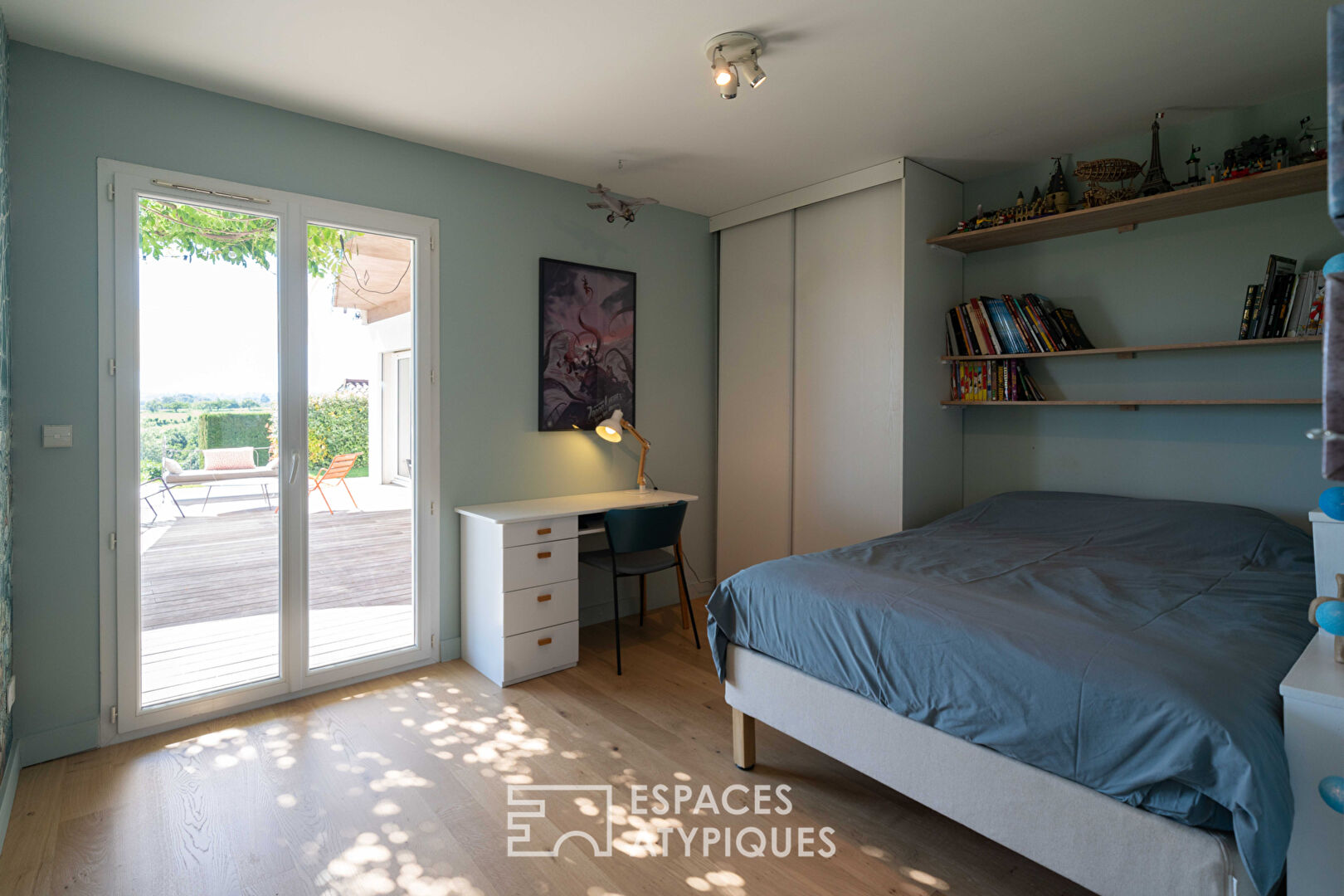 The pink studio house