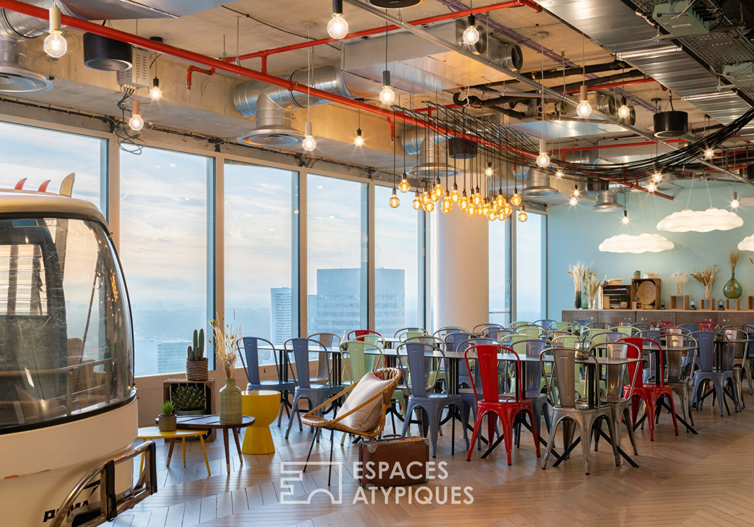 Les espaces de la défense