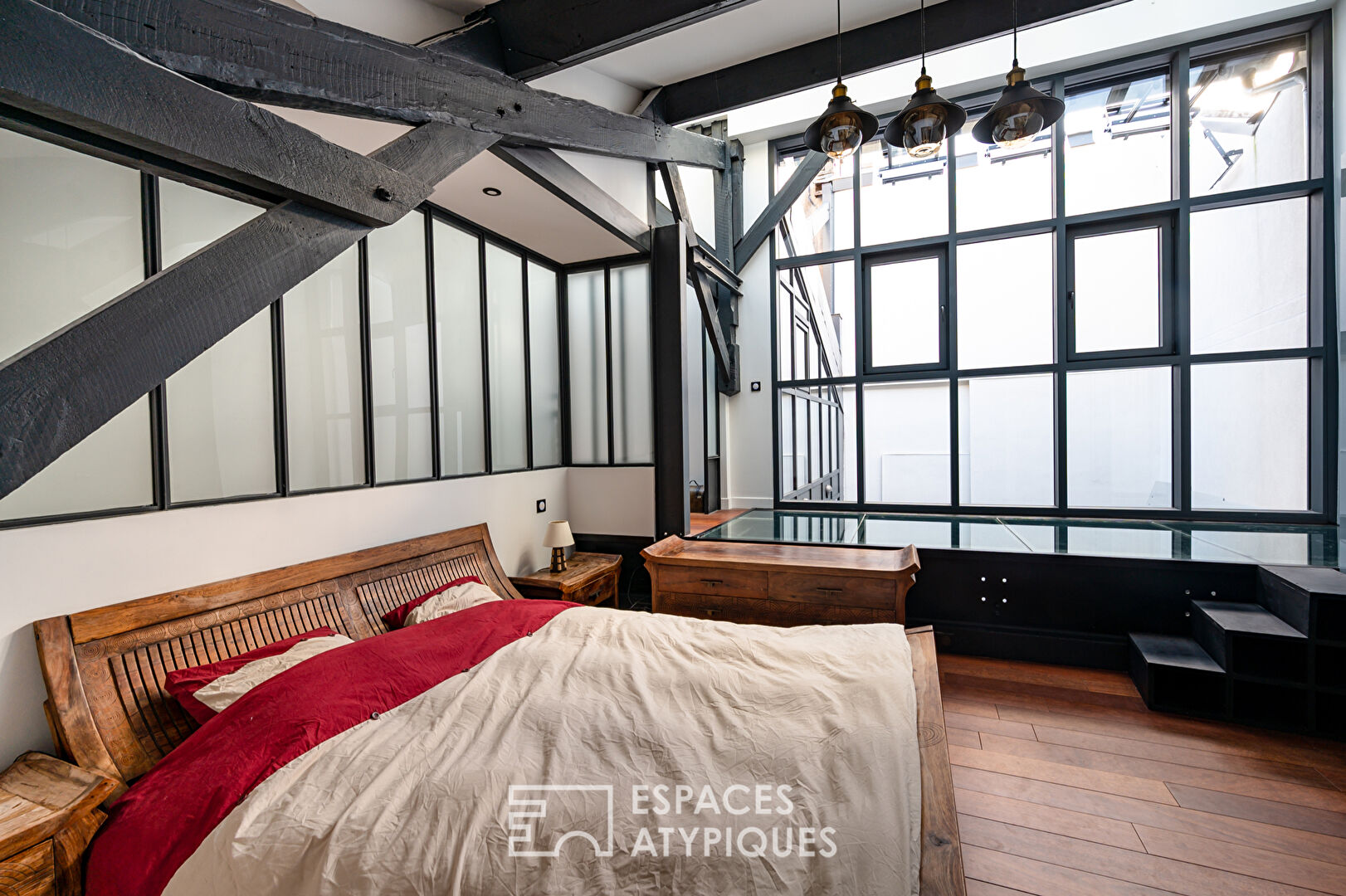 Loft dans une ancienne imprimerie situé dans les Hauts-de-Seine