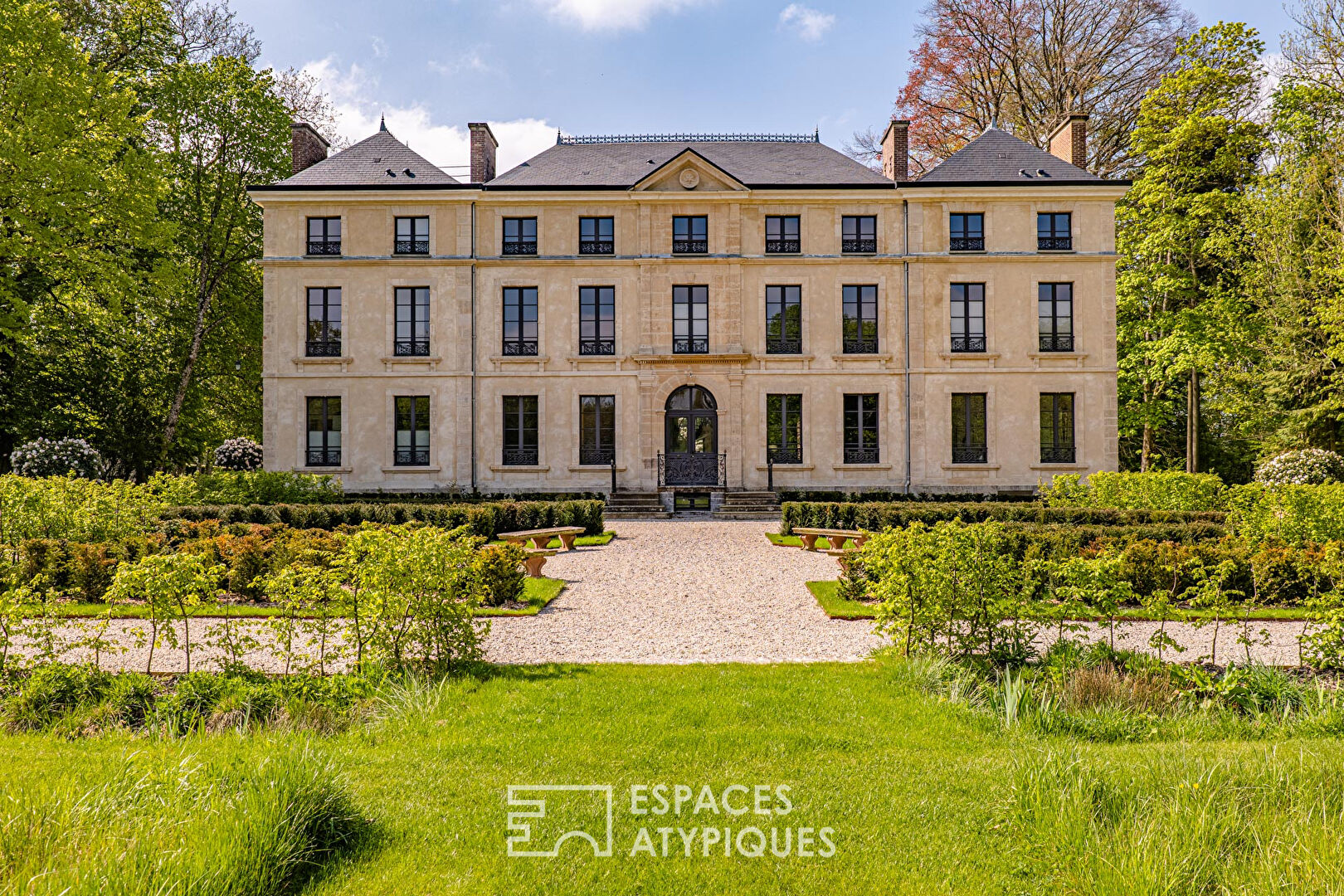 The Elegant Castle