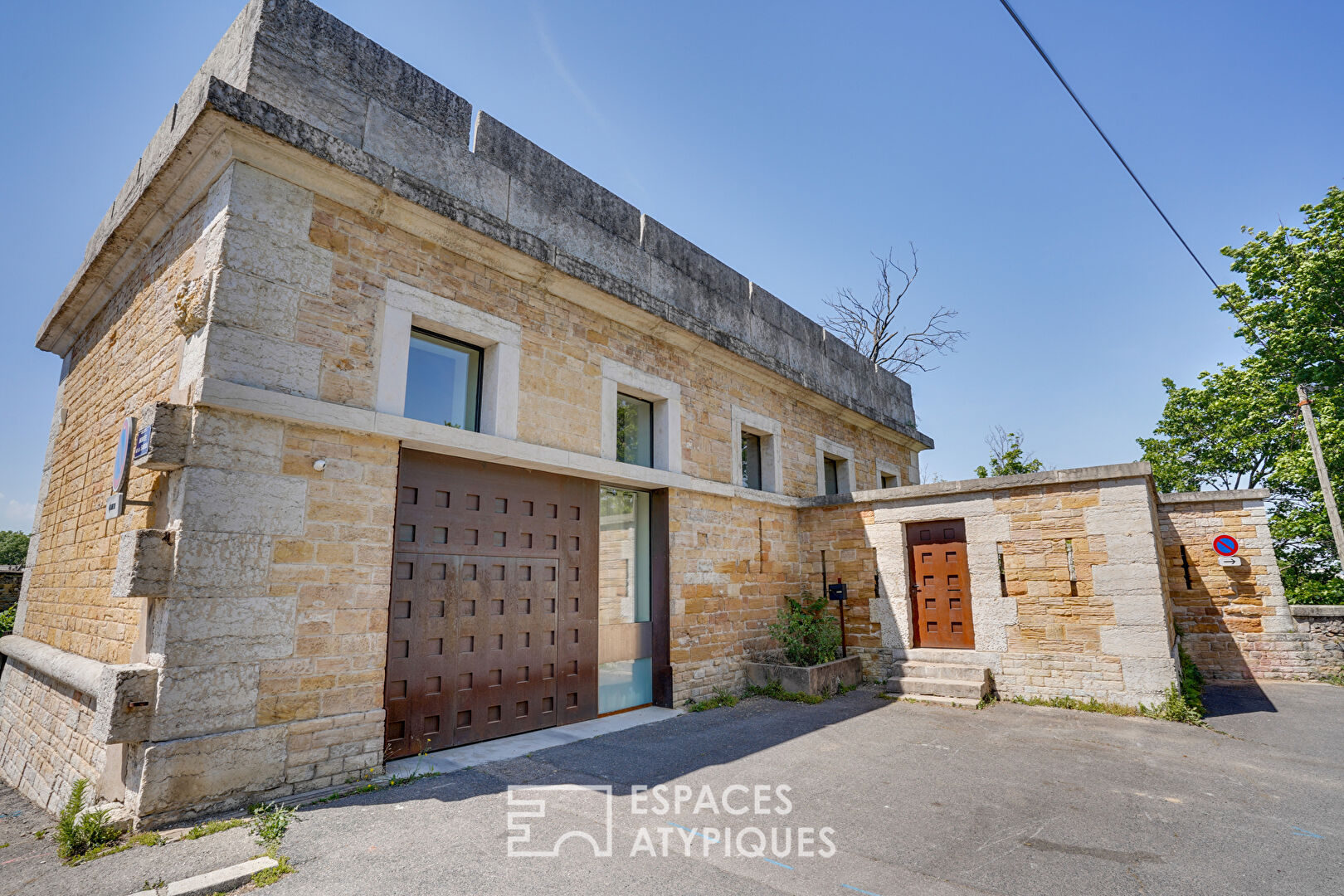 Military bastion renovated by an architect