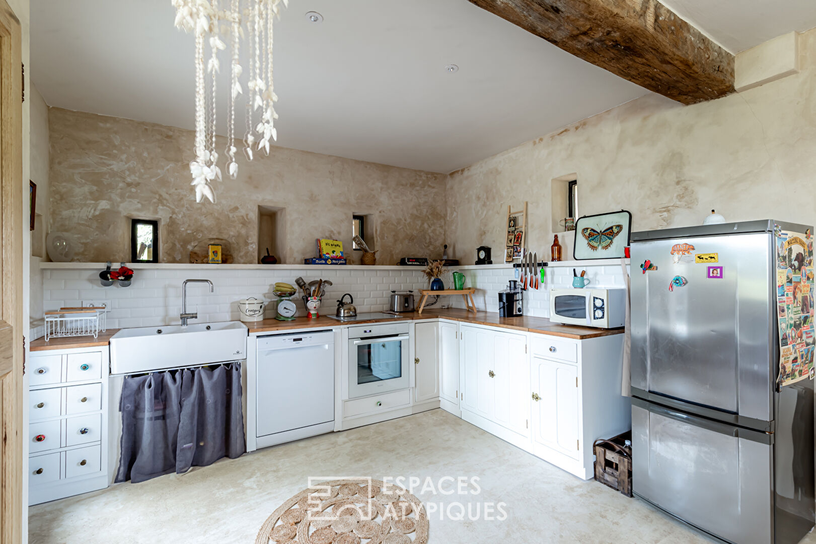 Beige lime house