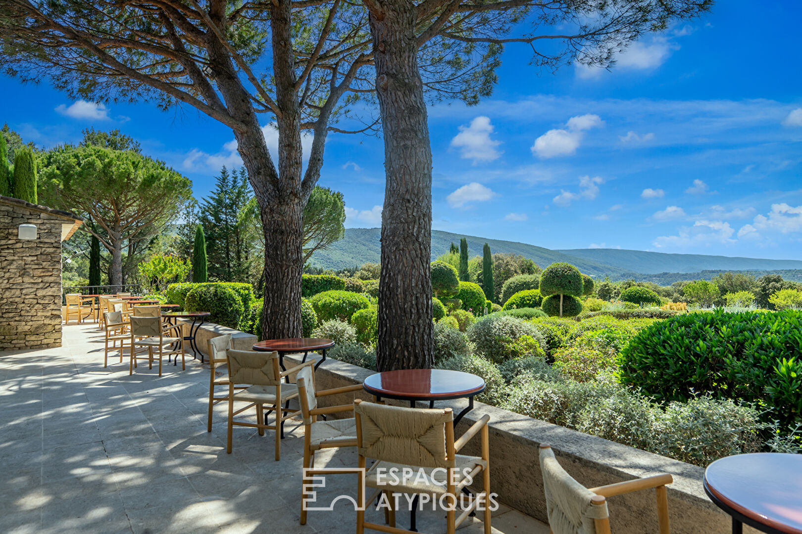 The hamlet of Luberon