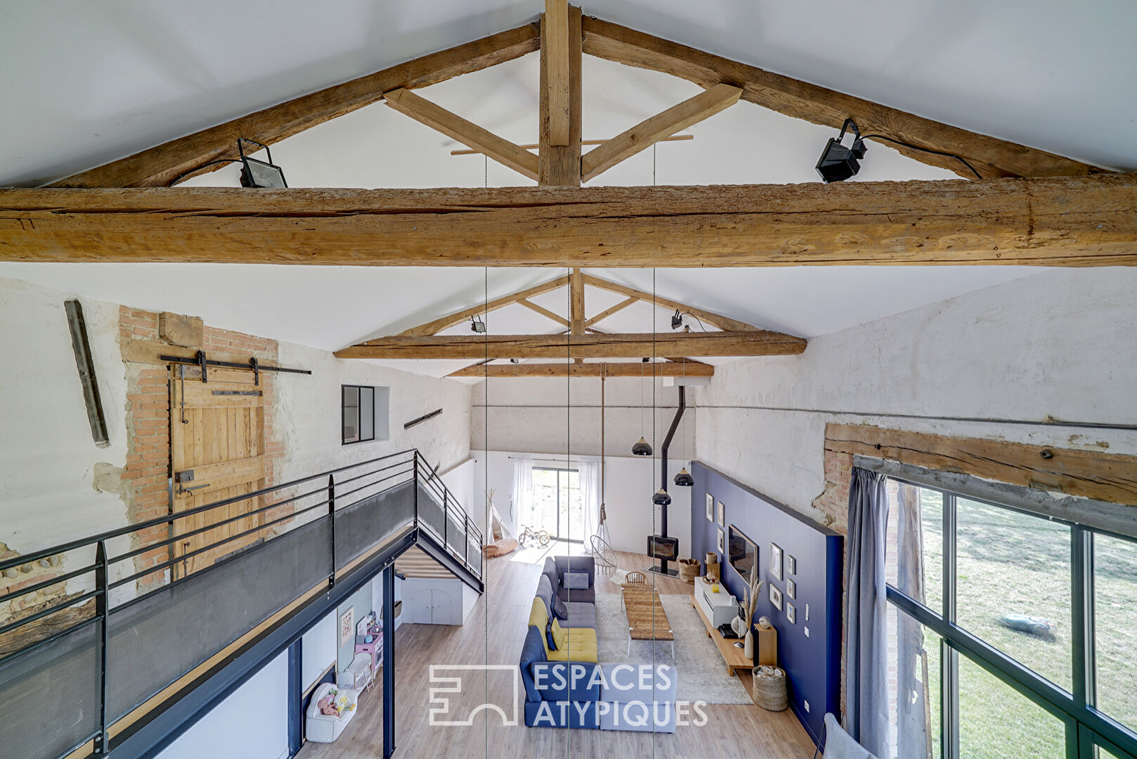Modern loft house