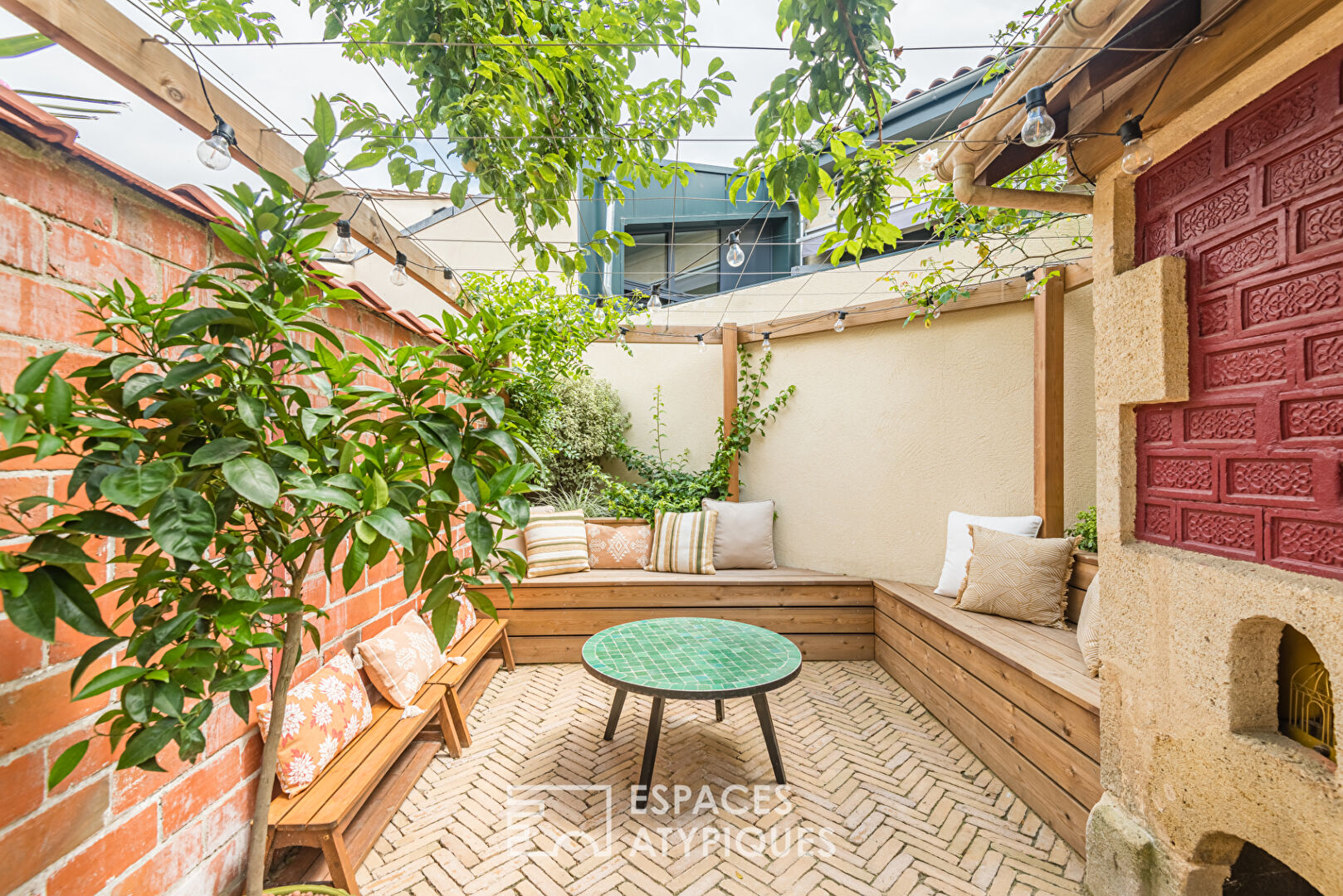 Middle-class house in Bordeaux