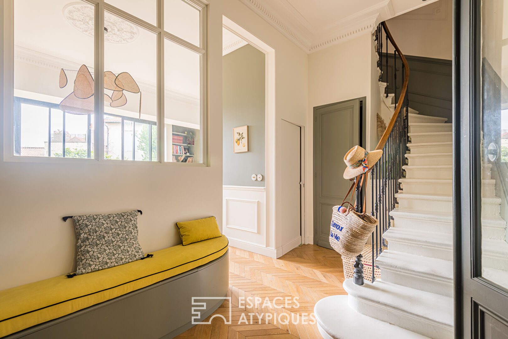 Middle-class house in Bordeaux
