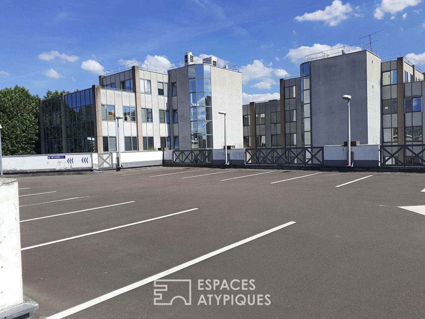 Outdoor parking