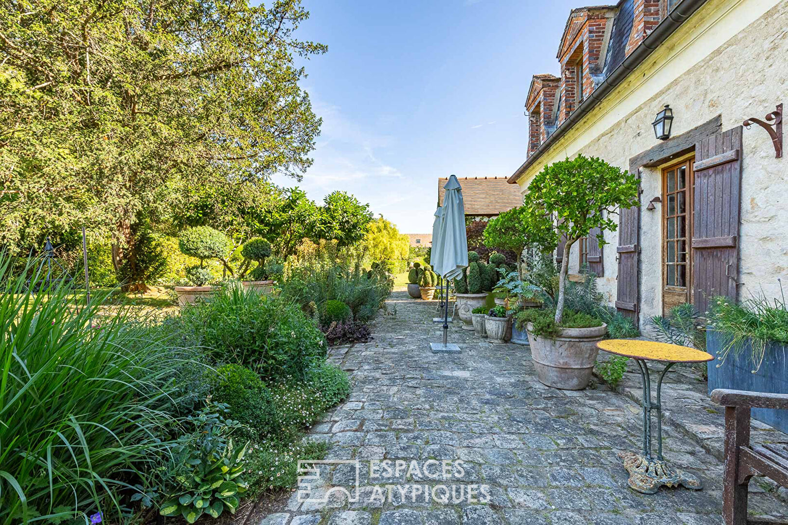 The gardens and his country house