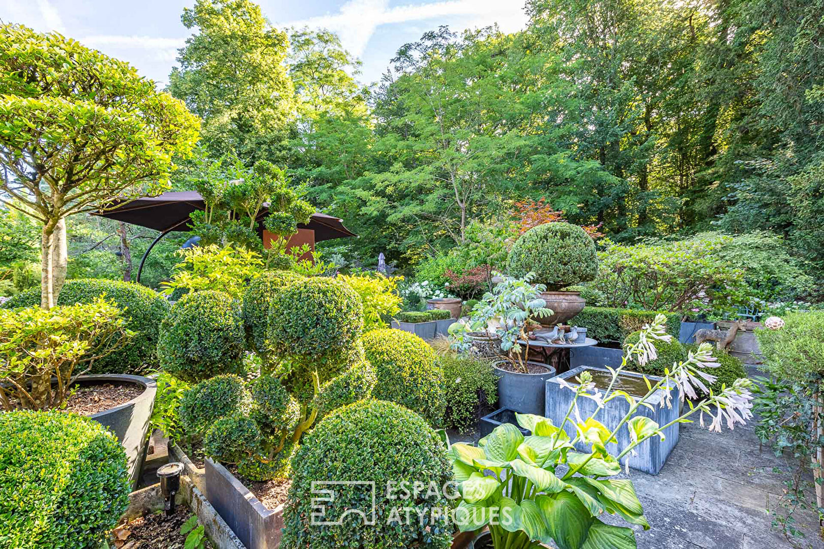 The gardens and his country house