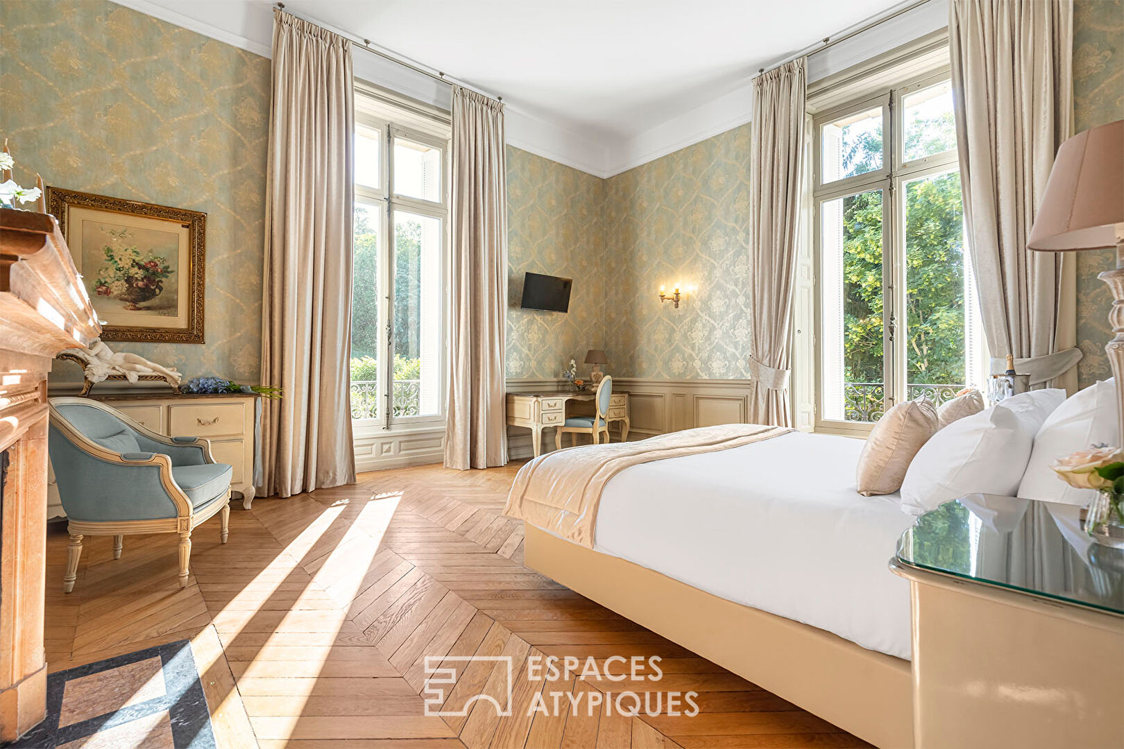 An exceptional romantic estate