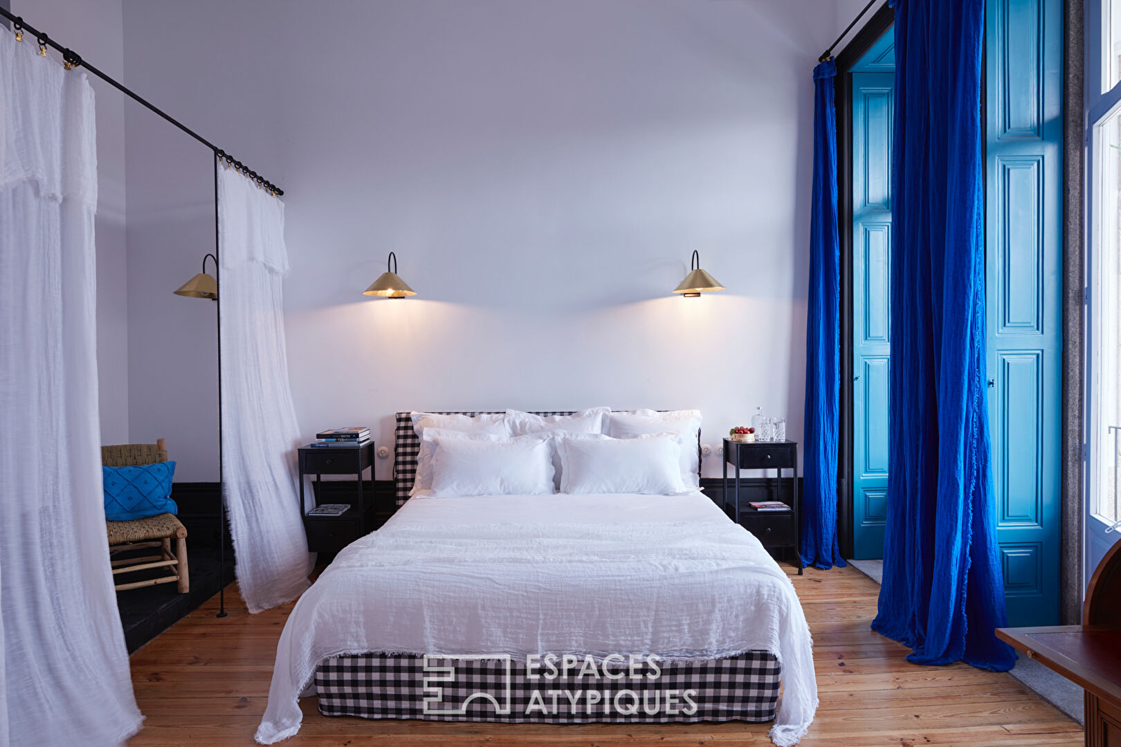 Store-Hotel Le coq