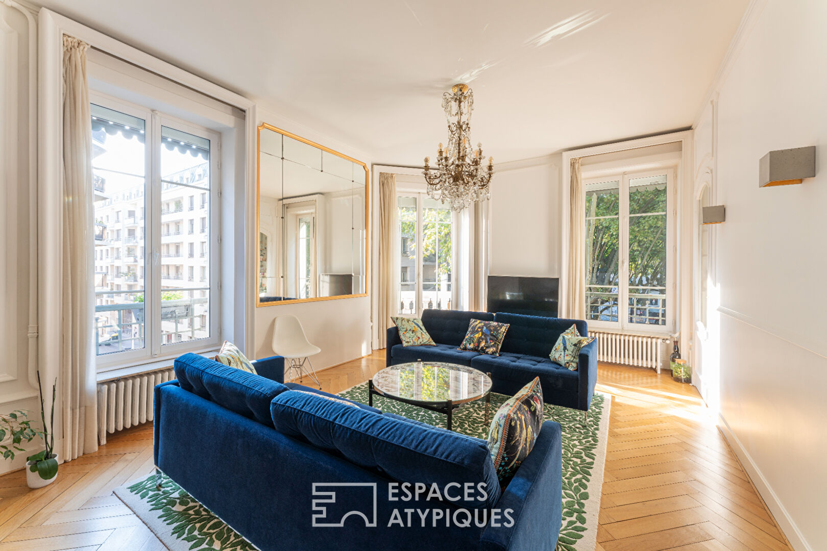 Haussmannian apartment in the center of Lyon