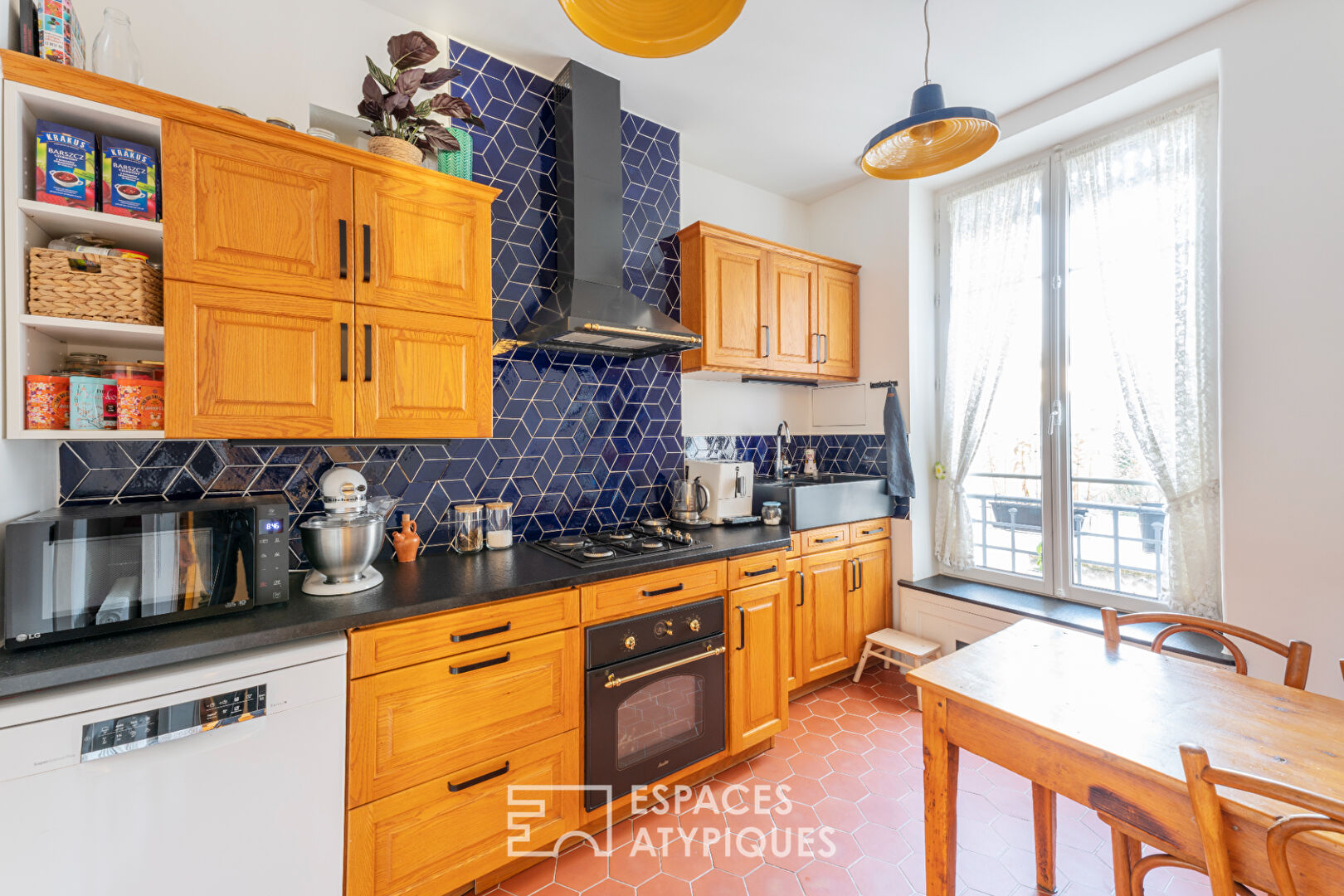 Haussmannian apartment in the center of Lyon