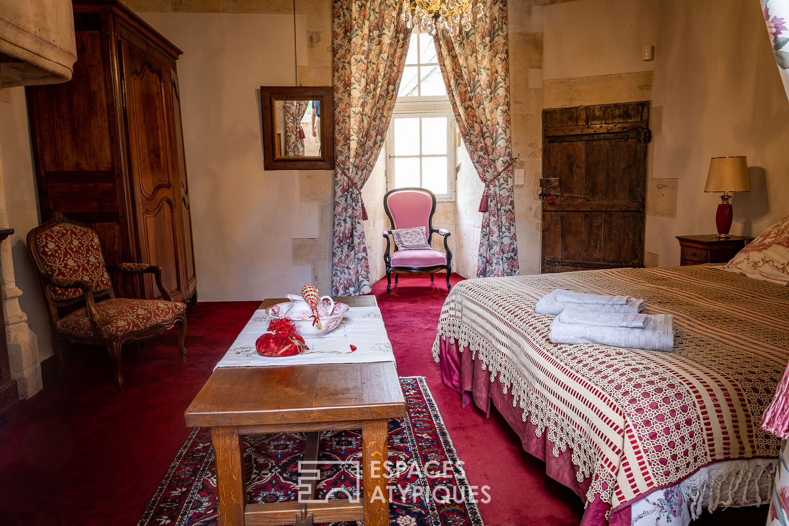 Château moyen-âge avec charme renaissance