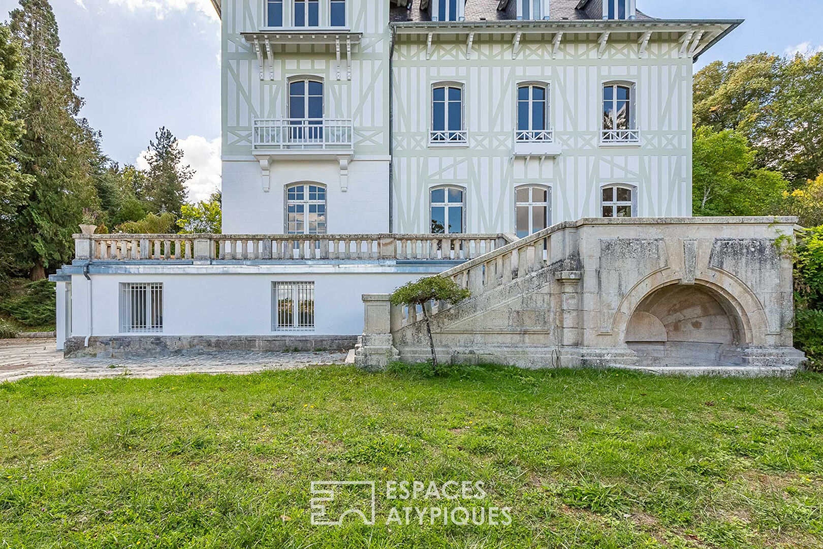 19th century manor