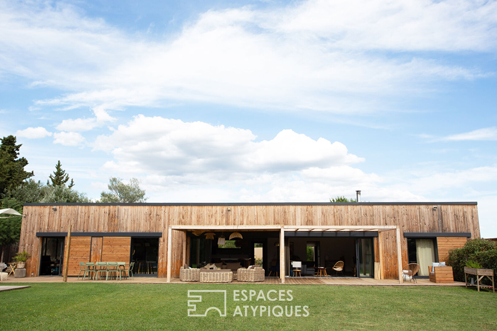 Maison contemporaine eco-responsable ossature bois