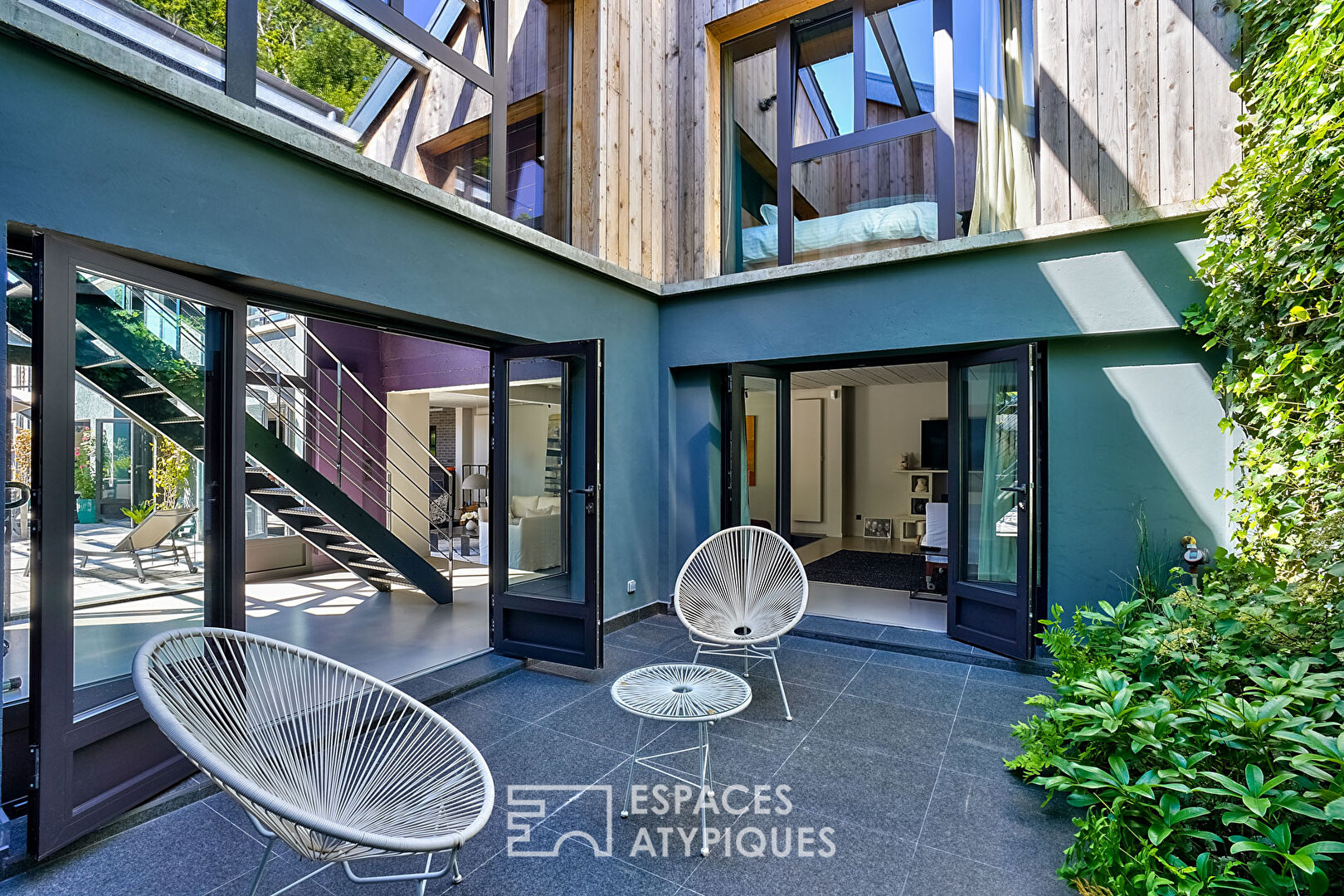 Loft avec piscine