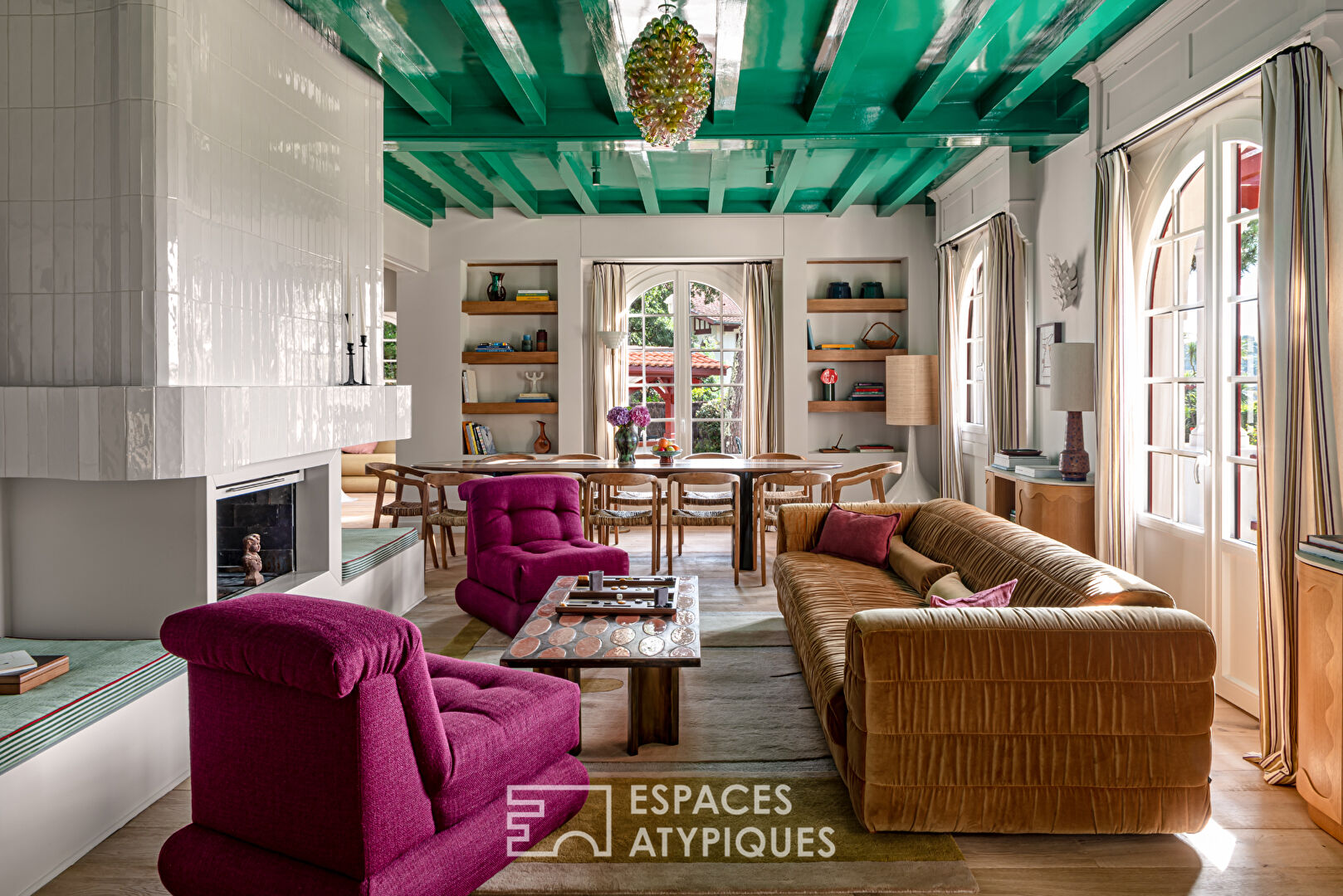 Maison landaise design au bord du lac