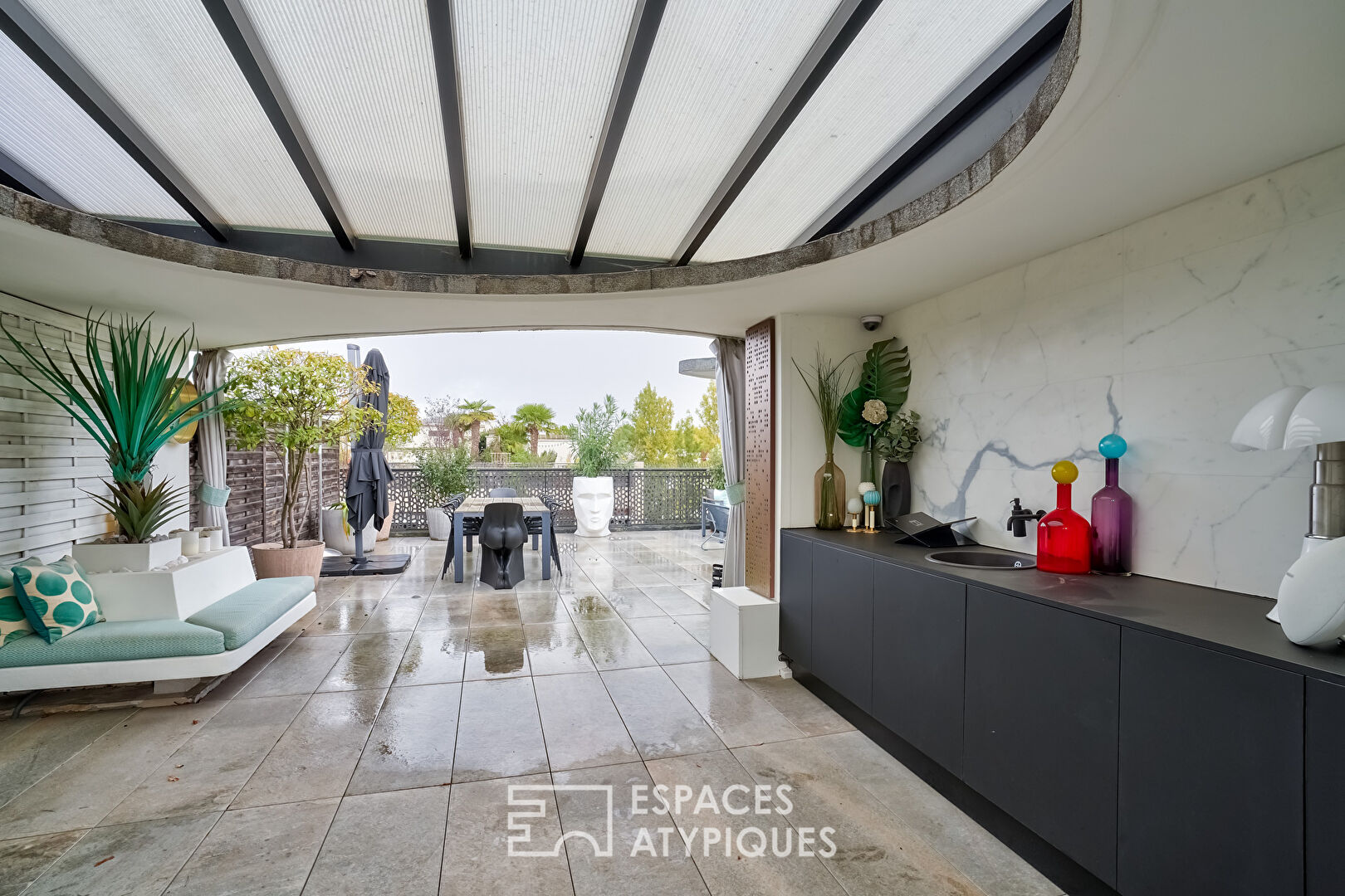 Penthouse overlooking La Défense