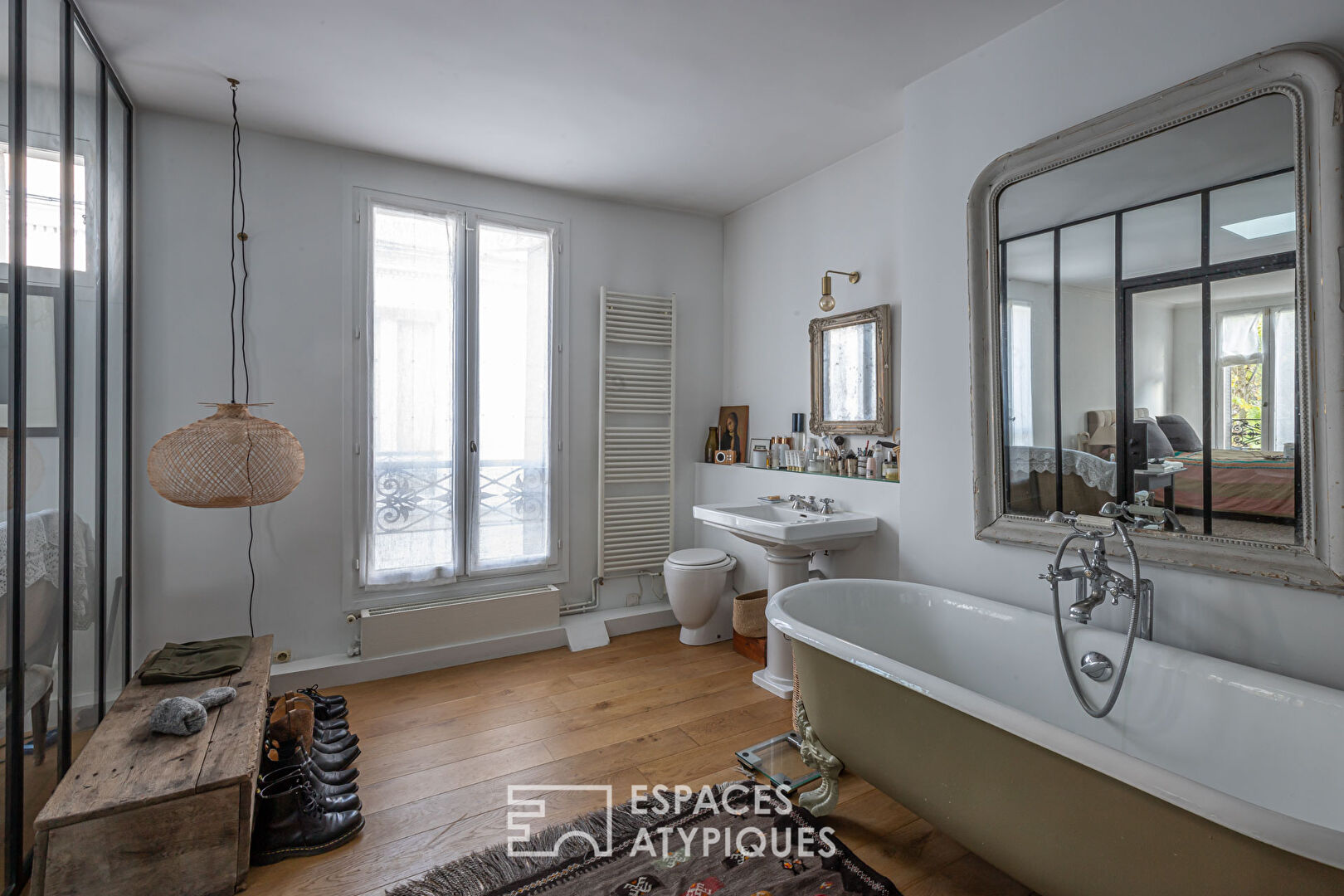 Country-style house in Paris
