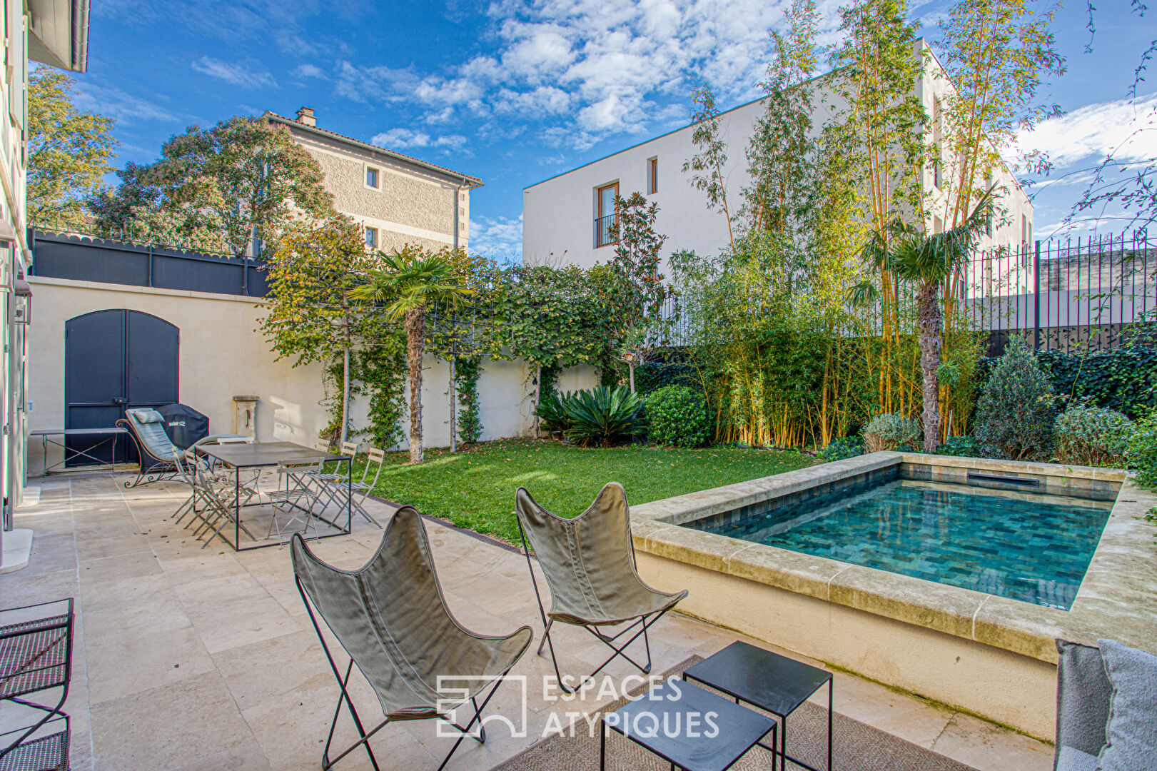 Maison bourgeoise avec piscine