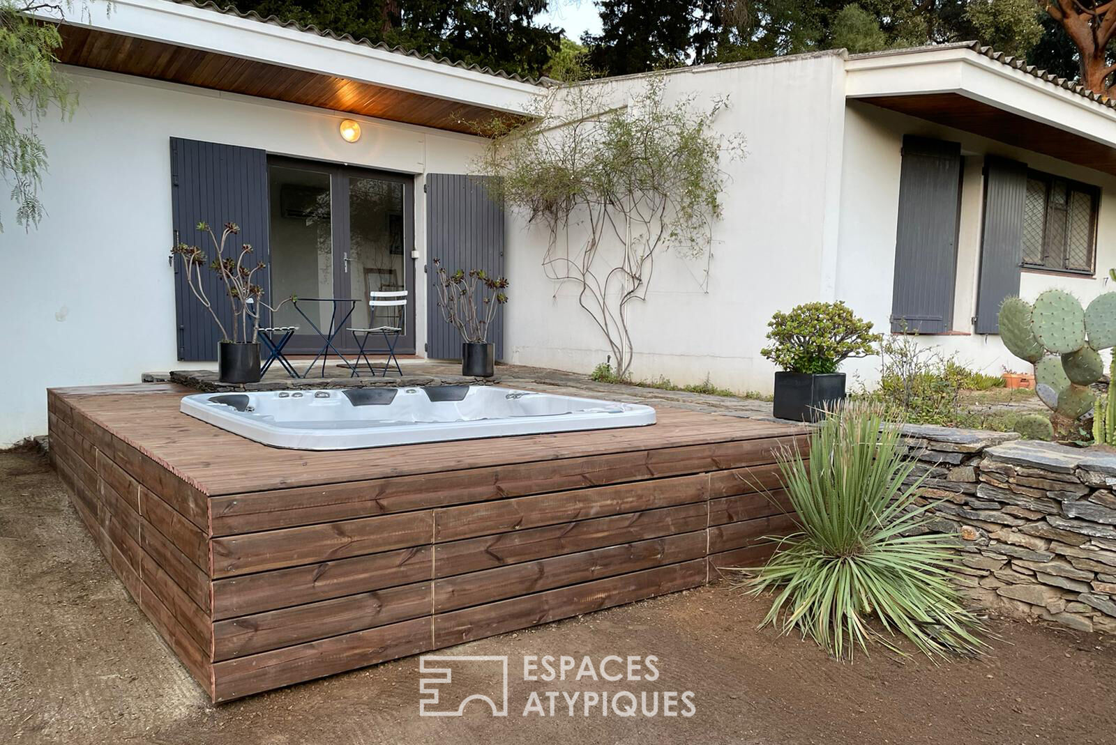 Villas of the 50s